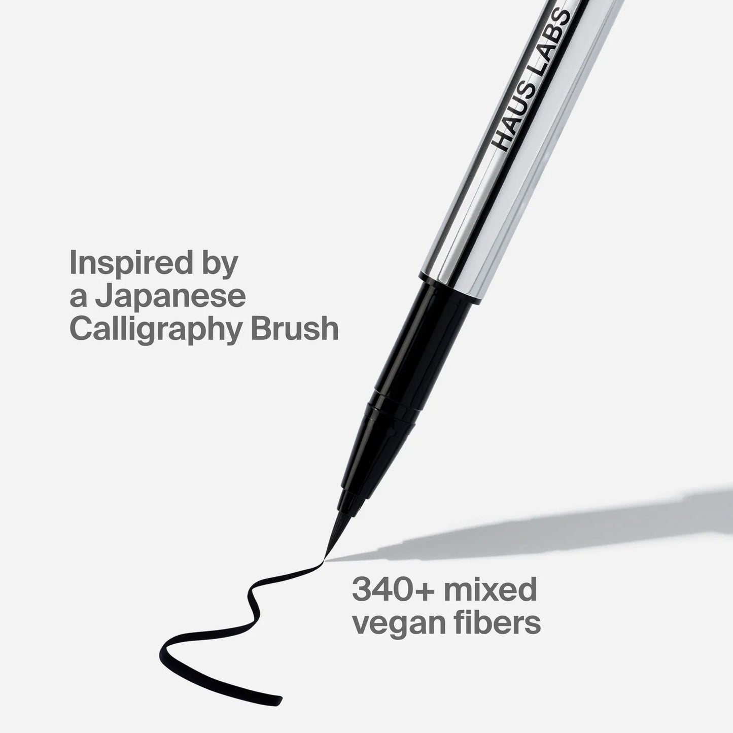 Clear Cut
Liquid Eyeliner
Tono-Black Onyx 
Matte