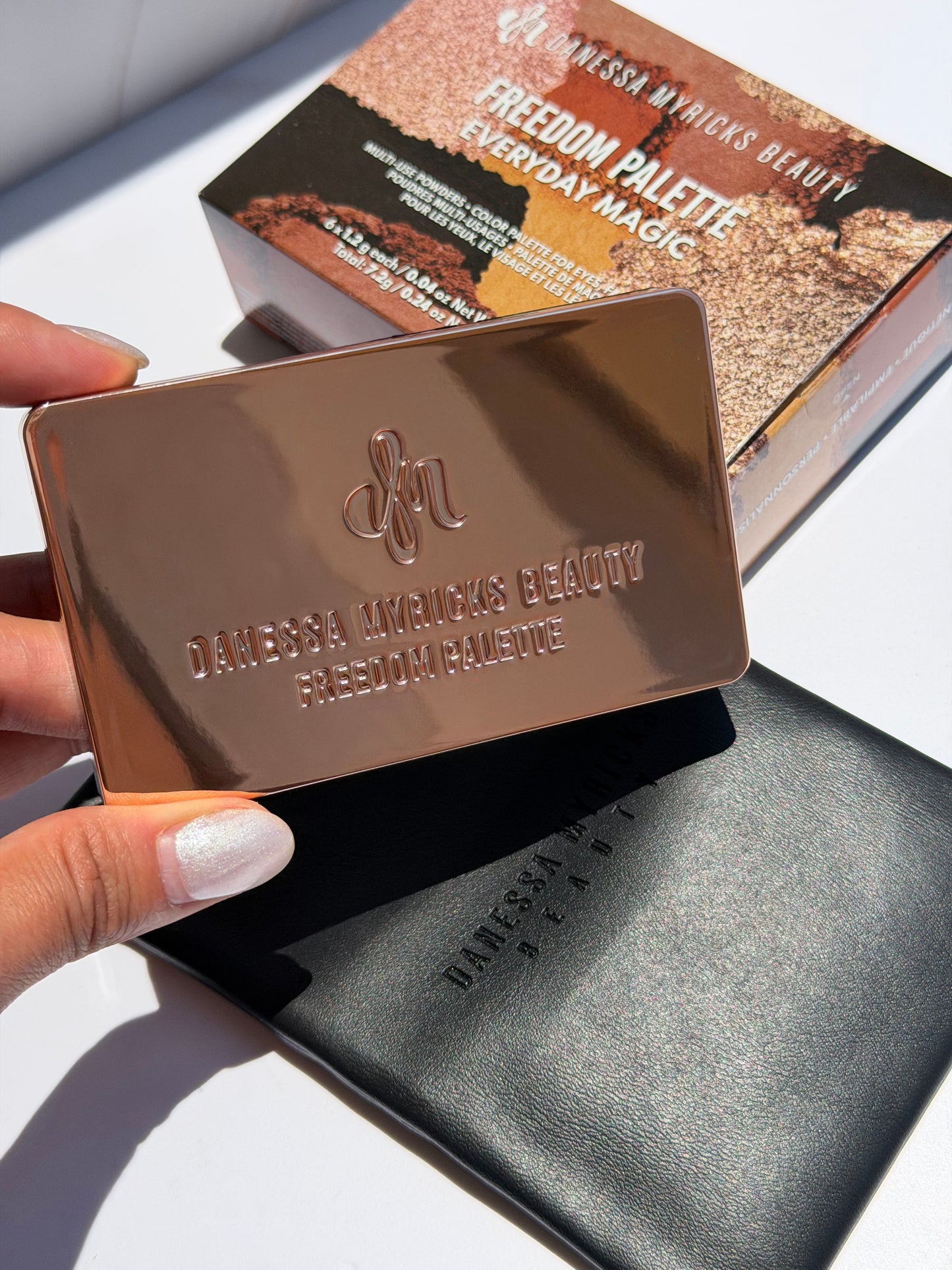 Danessa Myricks -Mini Everyday Magic Neutral Freedom Palette