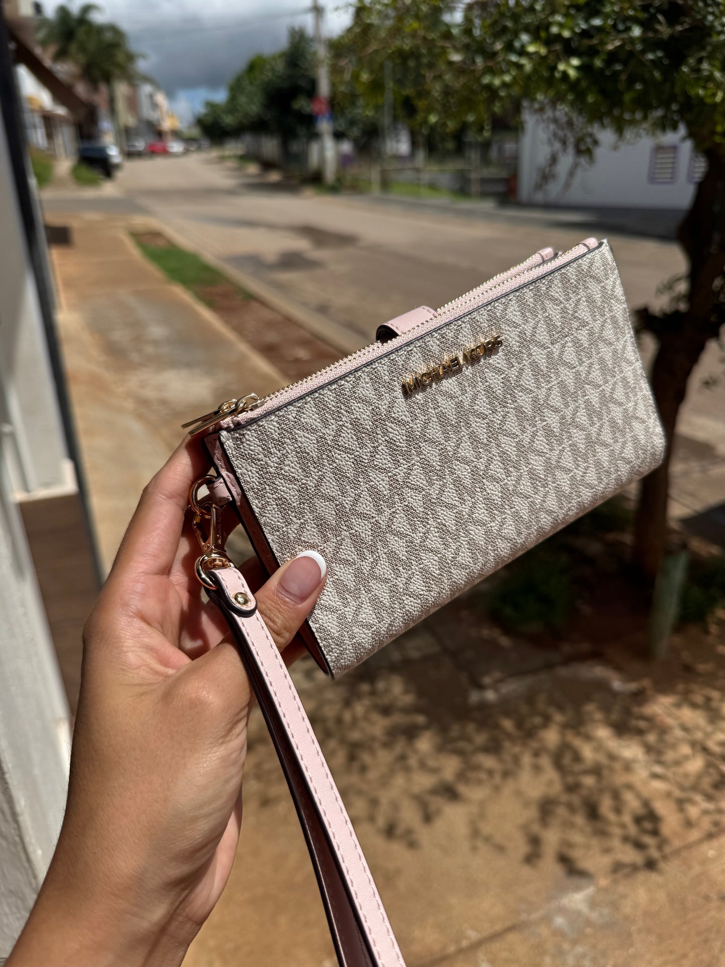 Phone Wallet Michael Kors Beige con Rosa