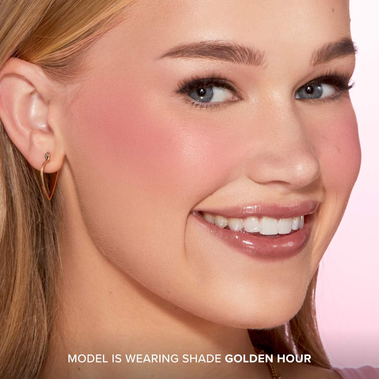 Too Faced-Cloud Crush Blurring Powder Blush
