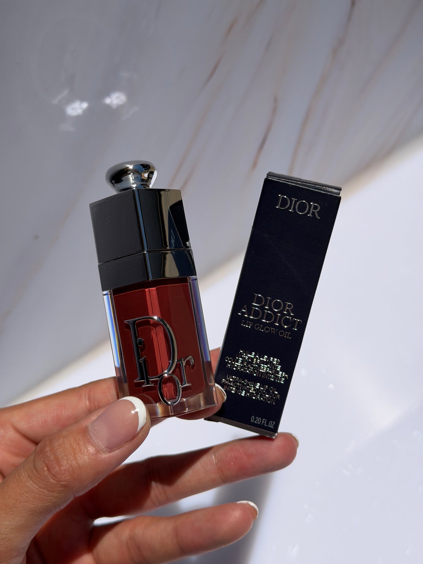 DIOR -Lip Glow Oil Hydrating High-Shine Gloss