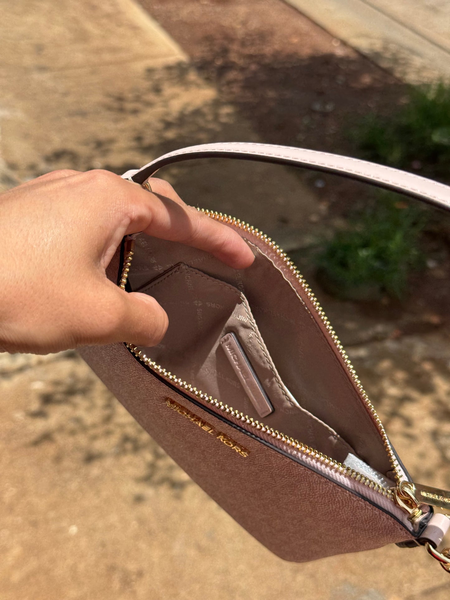 Convertible Wristlet Rosa Michael Kors