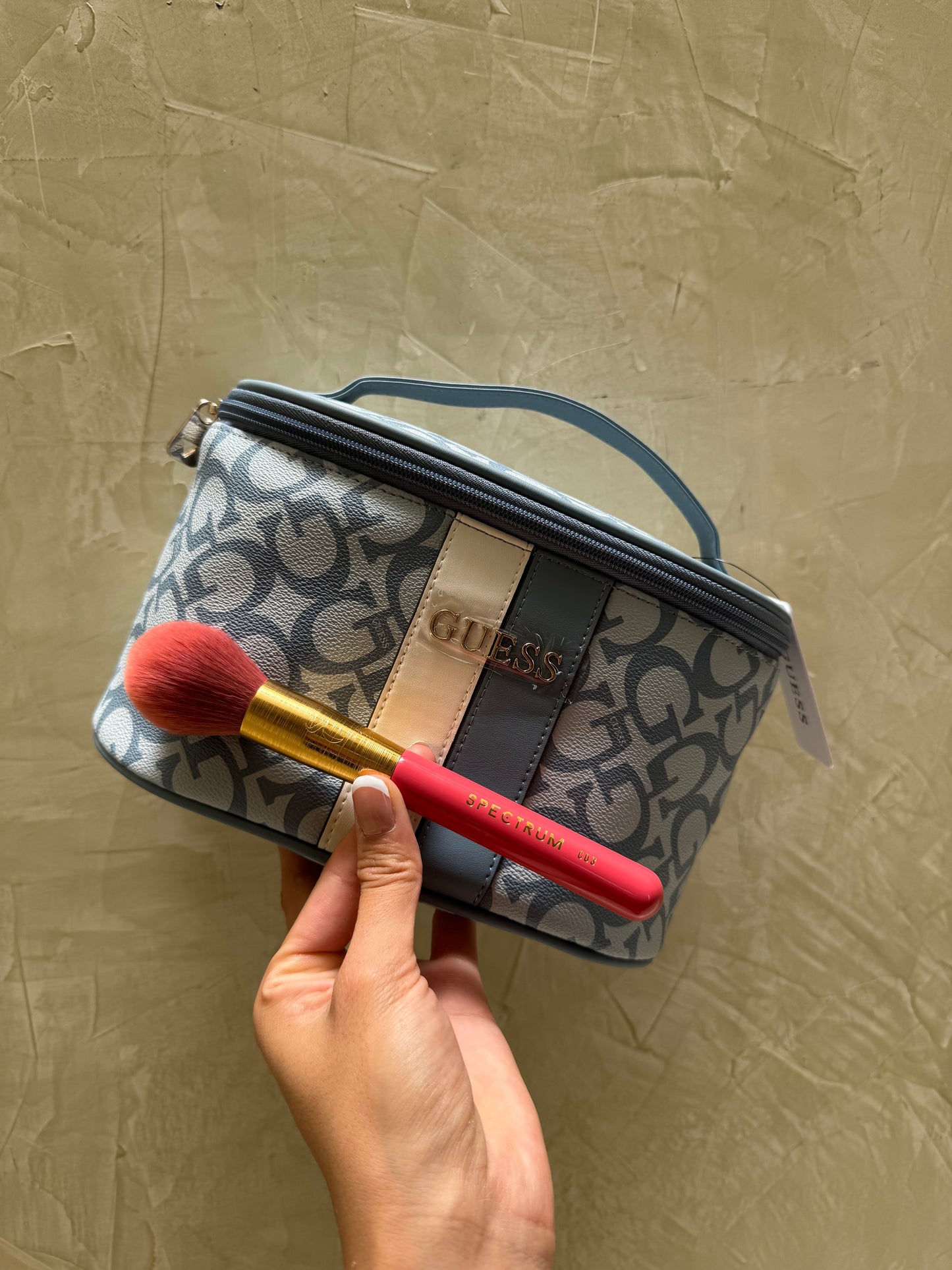 Cosmetiquera GUESS Azul