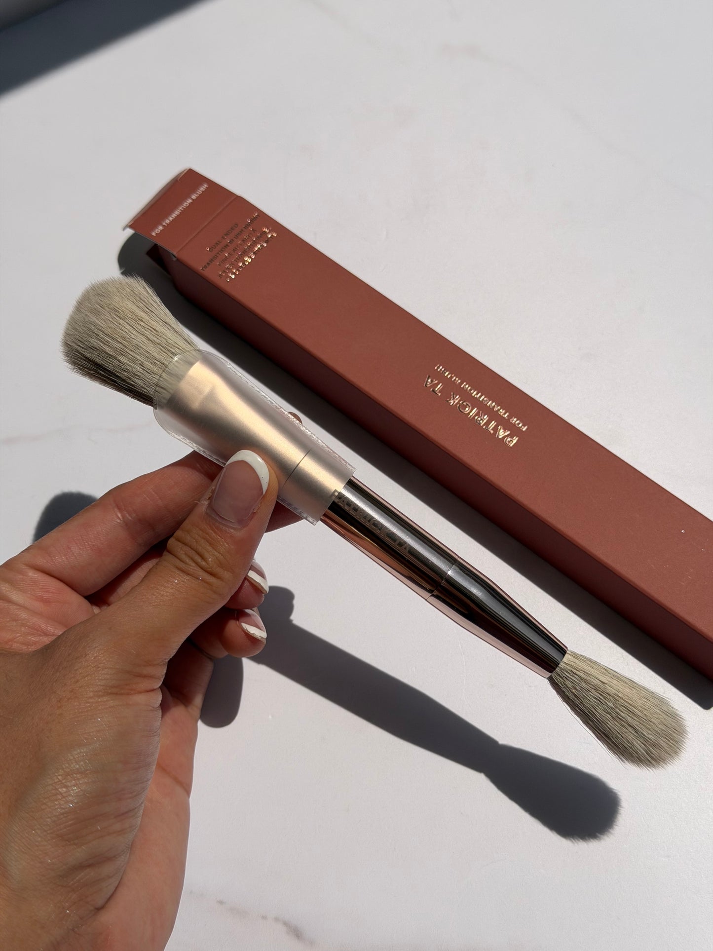 PATRICK TA 
Dual Ended Transition Blush Brush
