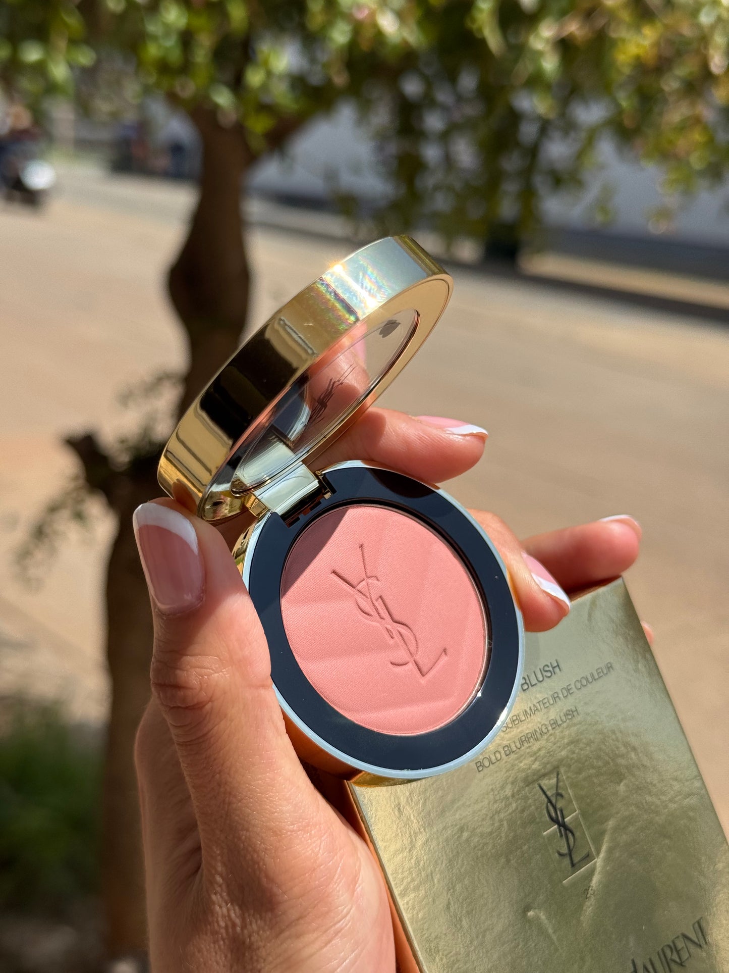 Yves Saint Laurent Make Me Blush 24H Buildable Powder Blush tono-  23 Hot Mauve YSL