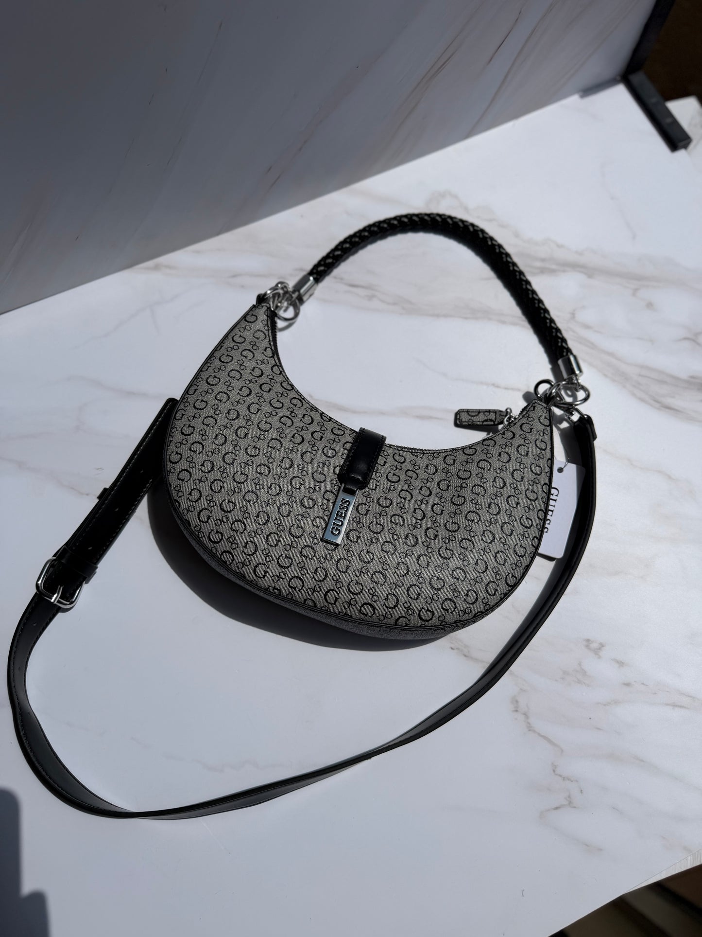 Crossbody GUESS- Negra Doble strap