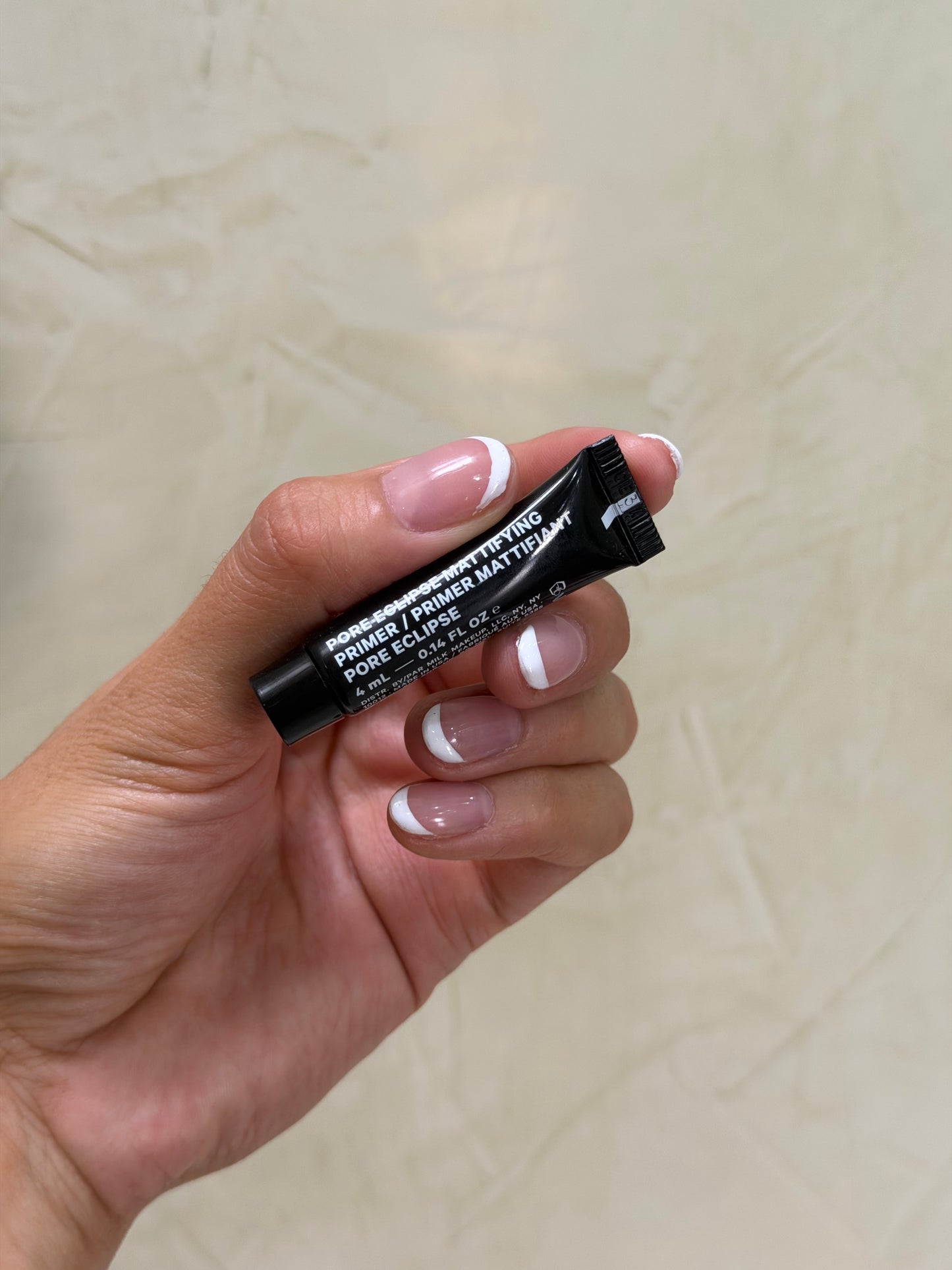 Mini MILK MAKEUP- Pore Eclipse Mattifying + Blurring Makeup Primer with Niacinamide