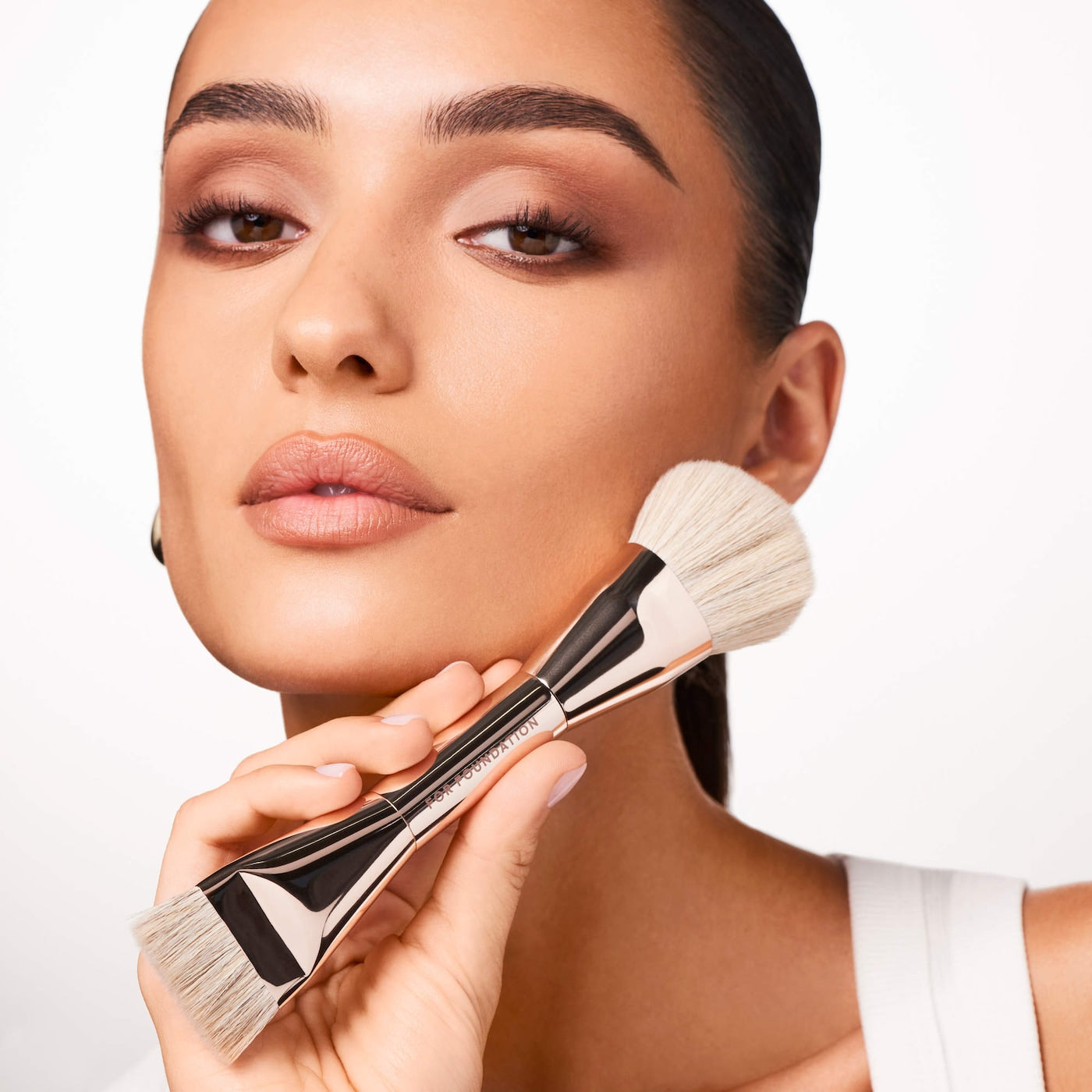 PATRICK TA Dual Ended Foundation Brush