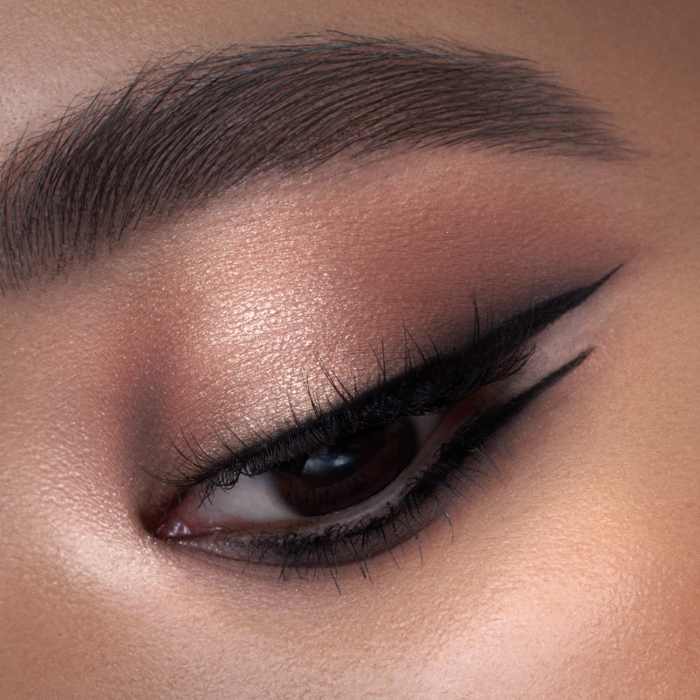 NATASHA DENONA Eye Sculpt Texture & Tone Eyeshadow Palette- SOFT