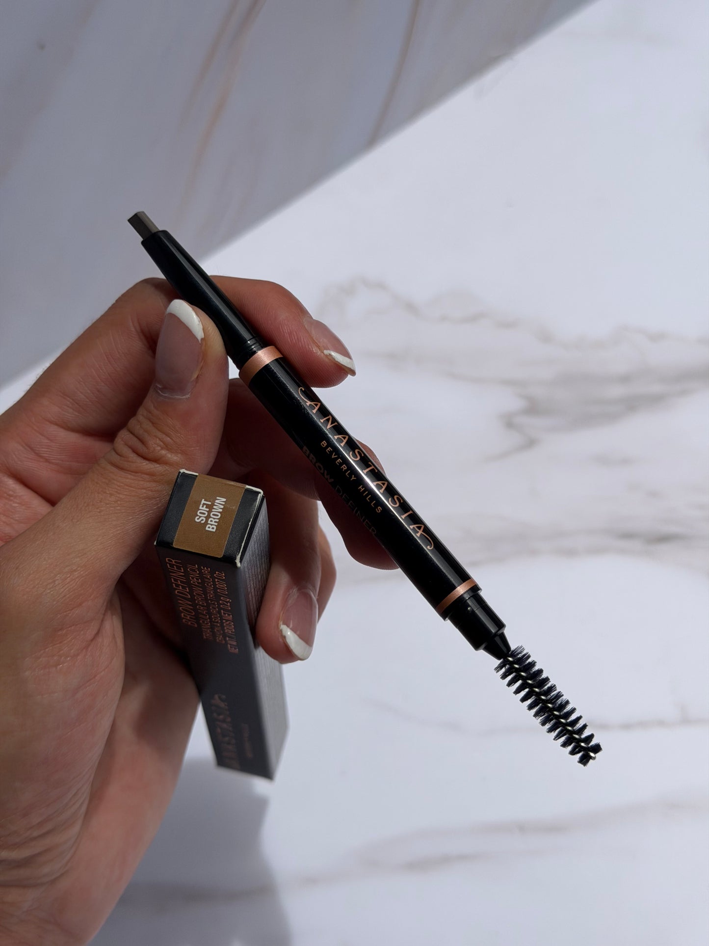 Anastasia Beverly Hills Brow Definer 3-in-1 Triangle Tip Easy Precision Eyebrow Pencil