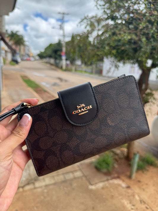 Phone Wallet COACH In Signature Canvas Gold/Walnut/Black