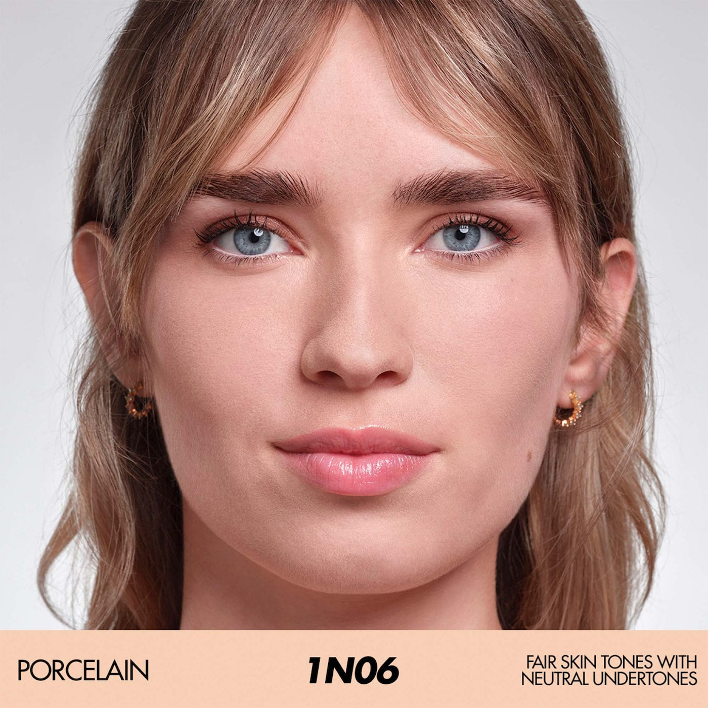 MAKE UP FOR EVER HD Skin Matte Velvet Blurring Powder Foundation