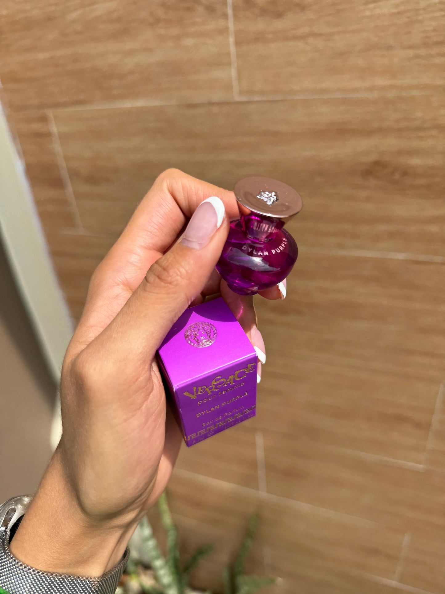 Mini EDP Dylan Purple VERSACE 5ml SIN CAJA