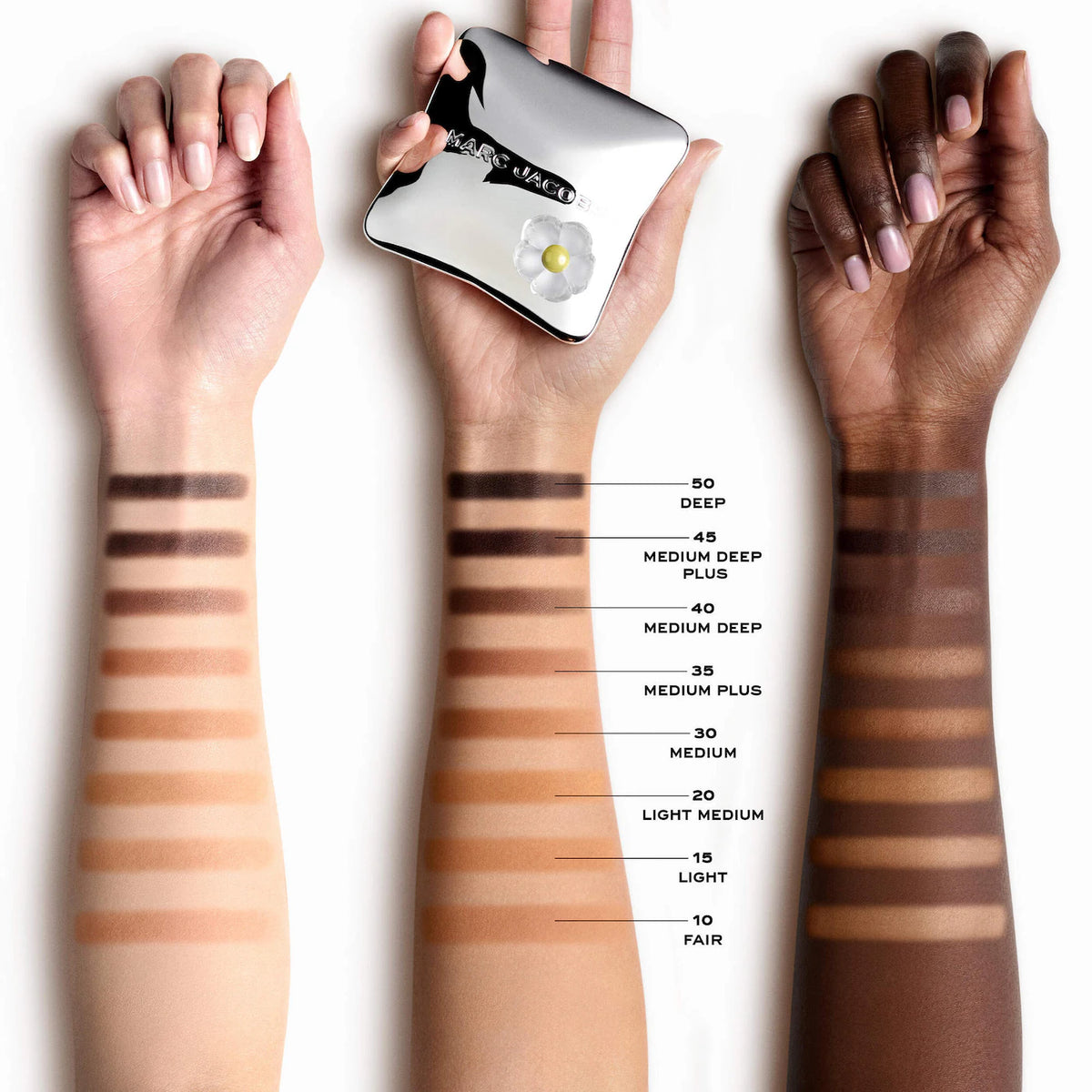 Marc Jacobs Beauty - Legally Bronze Talc-Free Blurring Powder Bronzer- 30 MÉDIUM