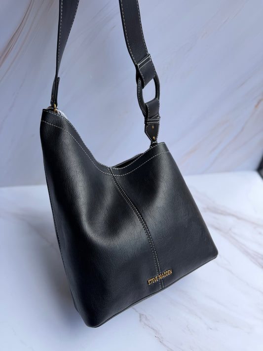 Shoulder Bag STEVE MADDEN- Negra mediana