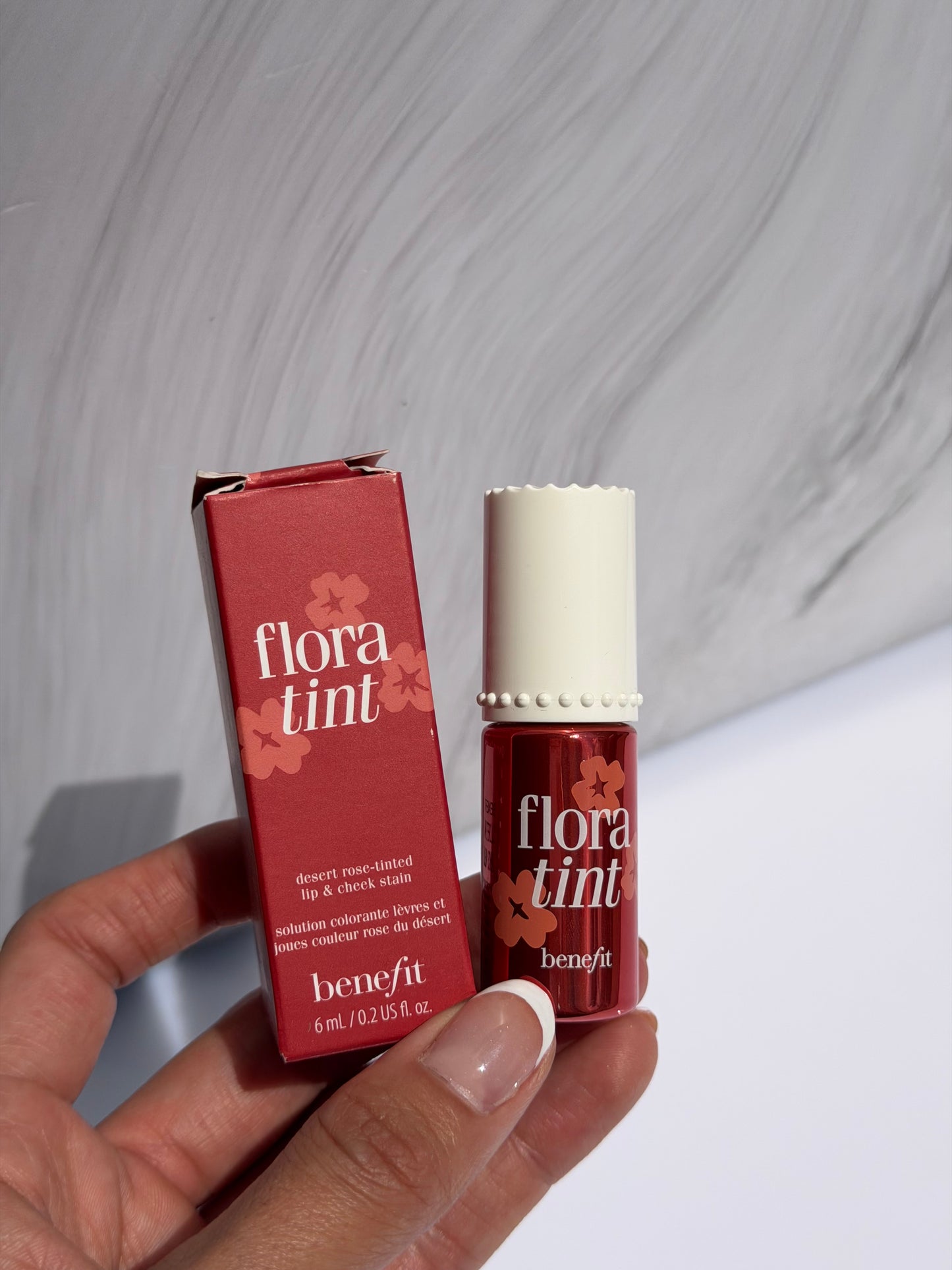 Benefit Cosmetics Benetint Liquid Lip + Cheek Blush Stain Tono- Flora tint