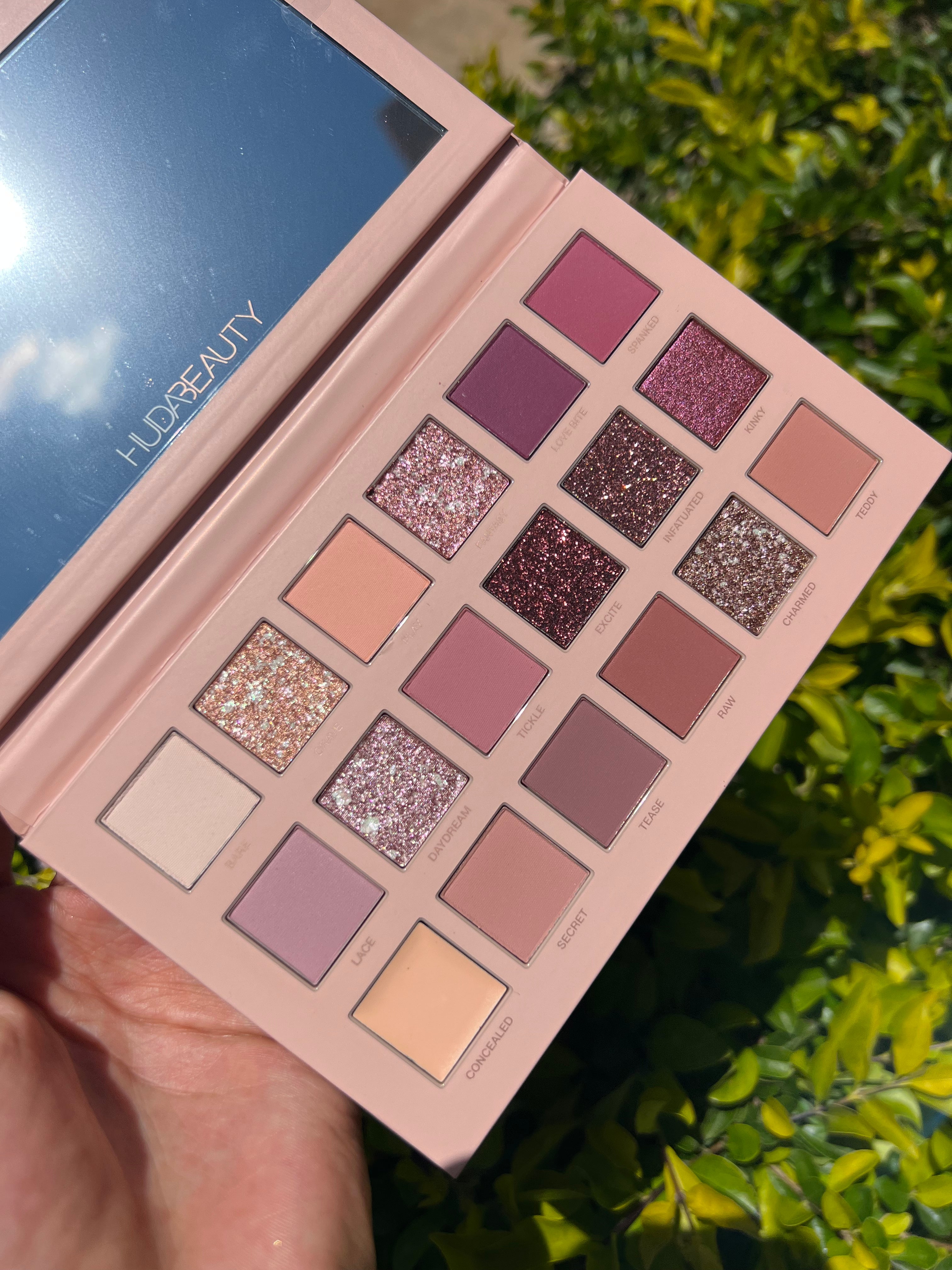 Nueva paleta 2025 de huda beauty