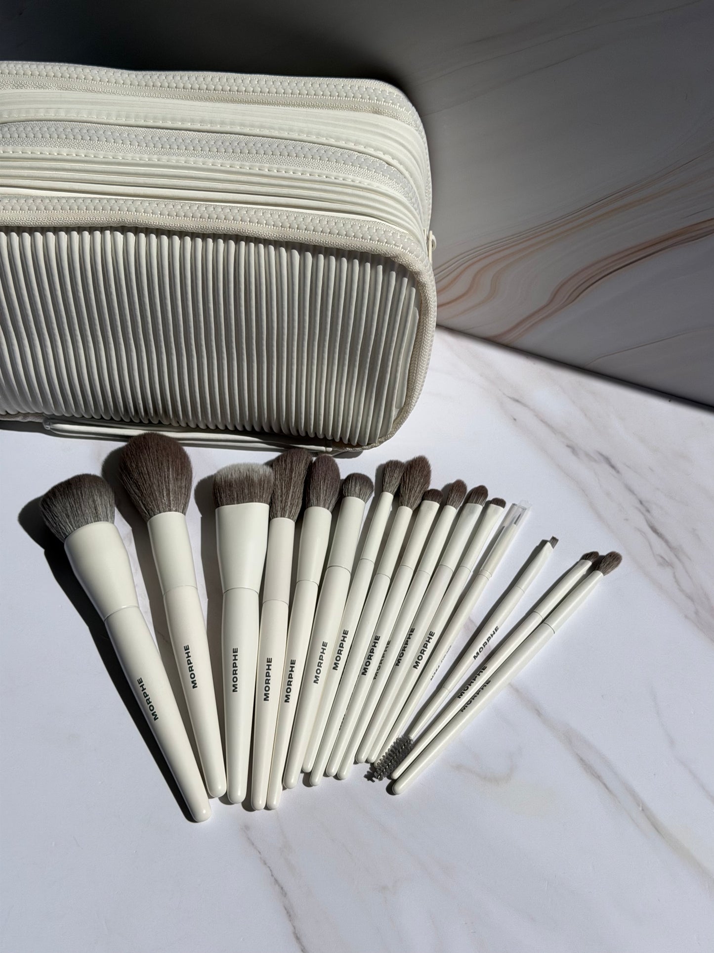 Morphe- Ready, Set, Pro 16-Piece Face & Eye Brush Set