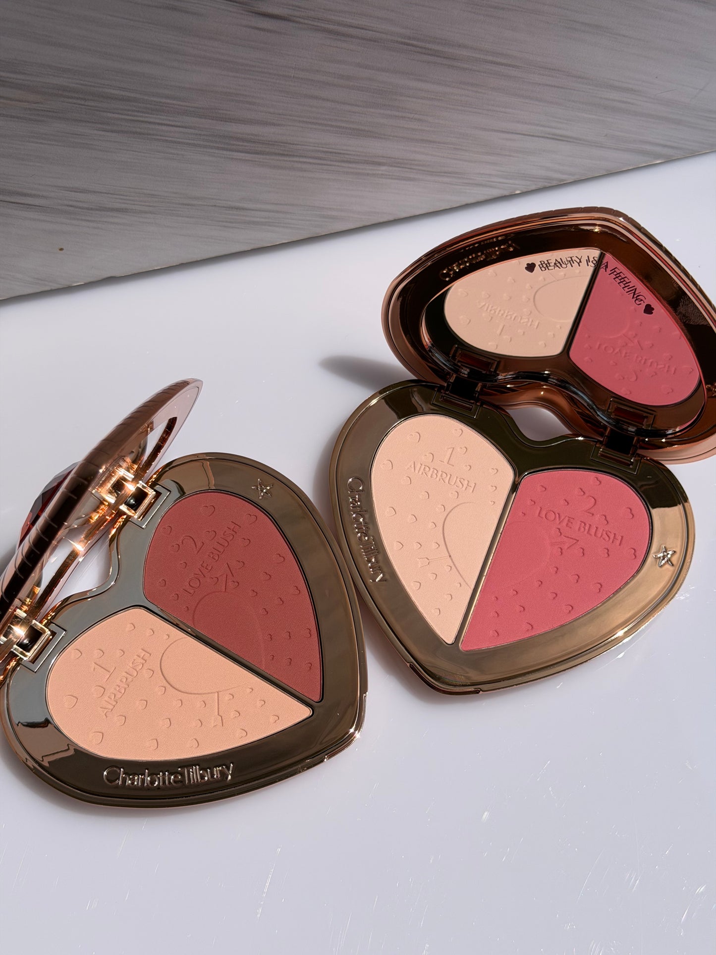 Charlotte Tilbury- Pillow Talk Beauty Soulmates Airbrush Flawless Finish Brightening and Blush Powder Palette - FLAWLESS ROSEWOOD