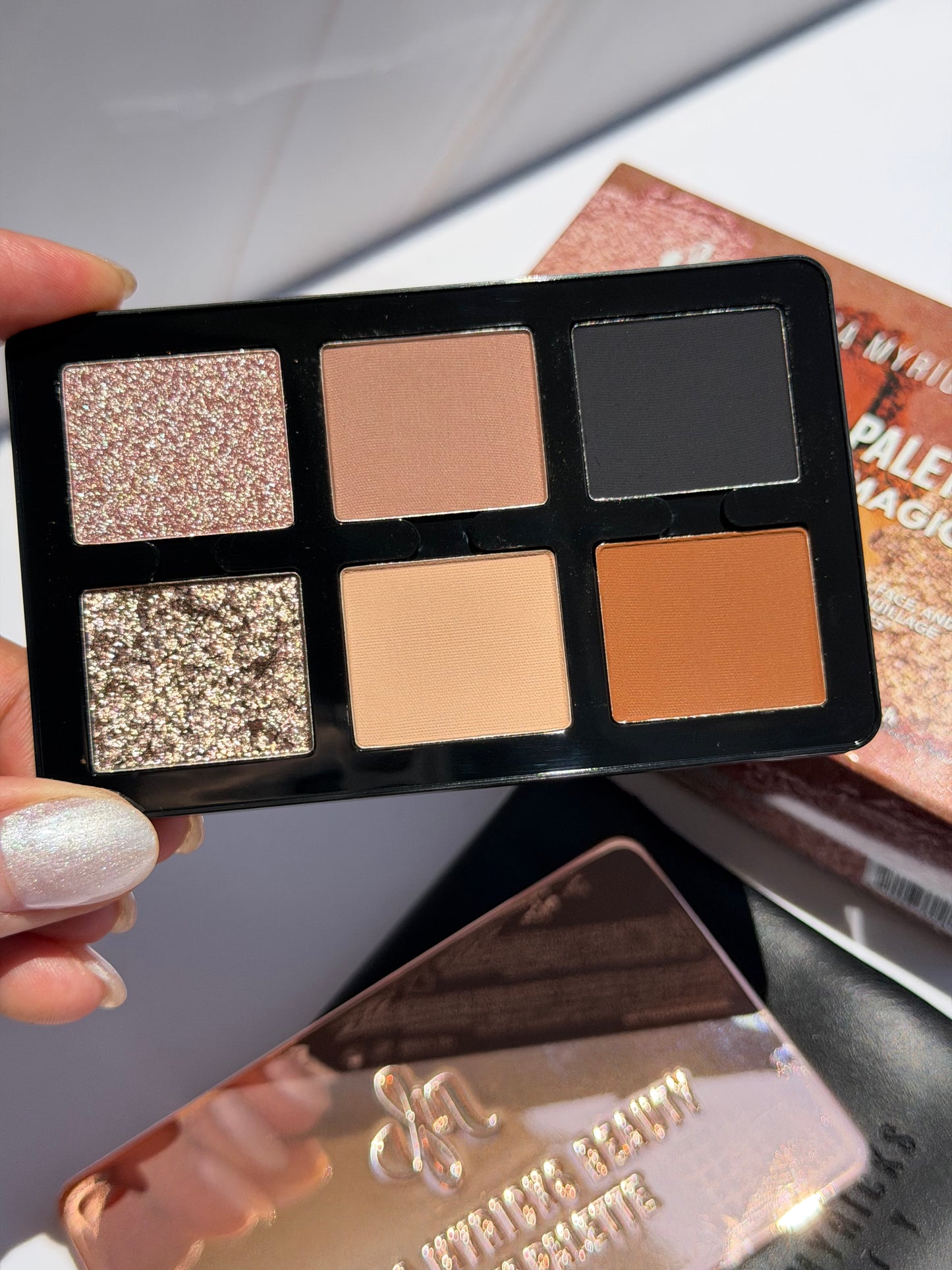 Danessa Myricks -Mini Everyday Magic Neutral Freedom Palette