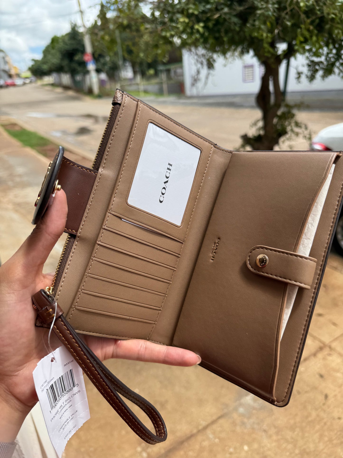 Phone Wallet COACH In Signature Canvas Gold/Tan/Brown