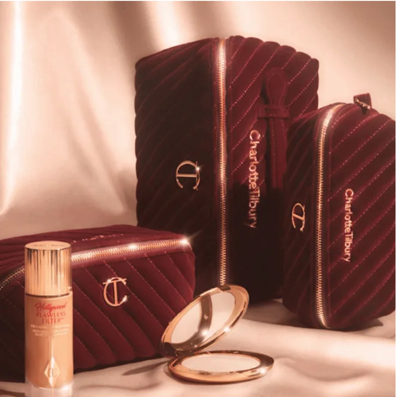 MAKEUP BAG OF DREAMS - Charlotte Tilbury Cosmetiquera