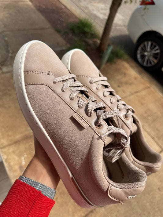 Tenis Coach Beige de Gamuza Talla #26mx- #26.5mx