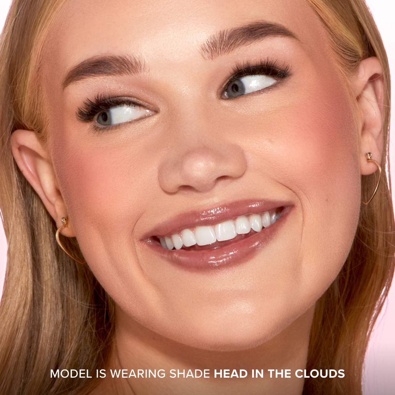 Too Faced-Cloud Crush Blurring Powder Blush