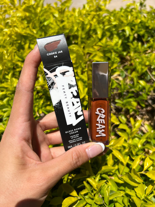 Gloss bomb cream Fenty Beauty tono Cookie Jar