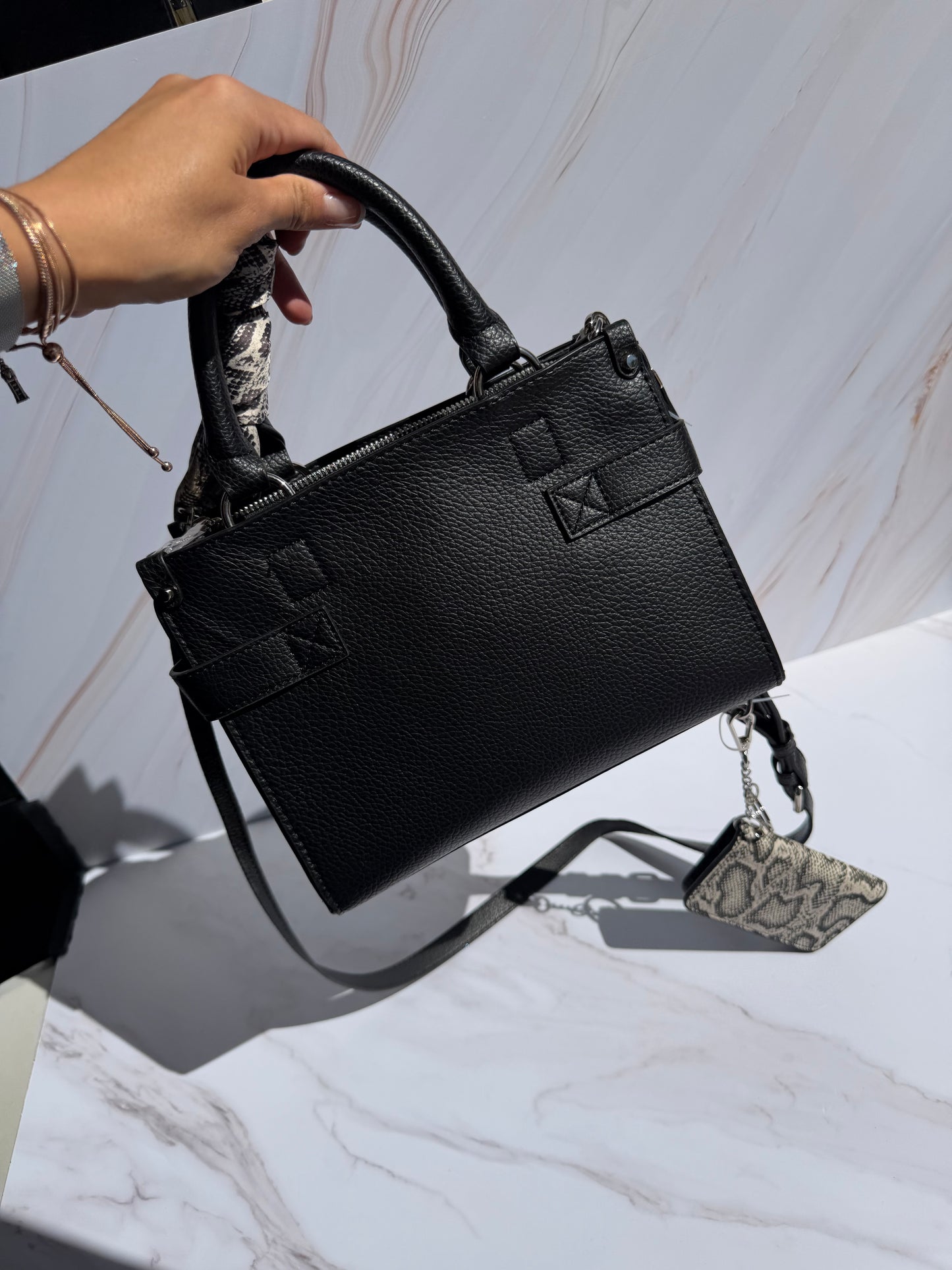 Crossbody Steve Madden Negra/Print Serpiente