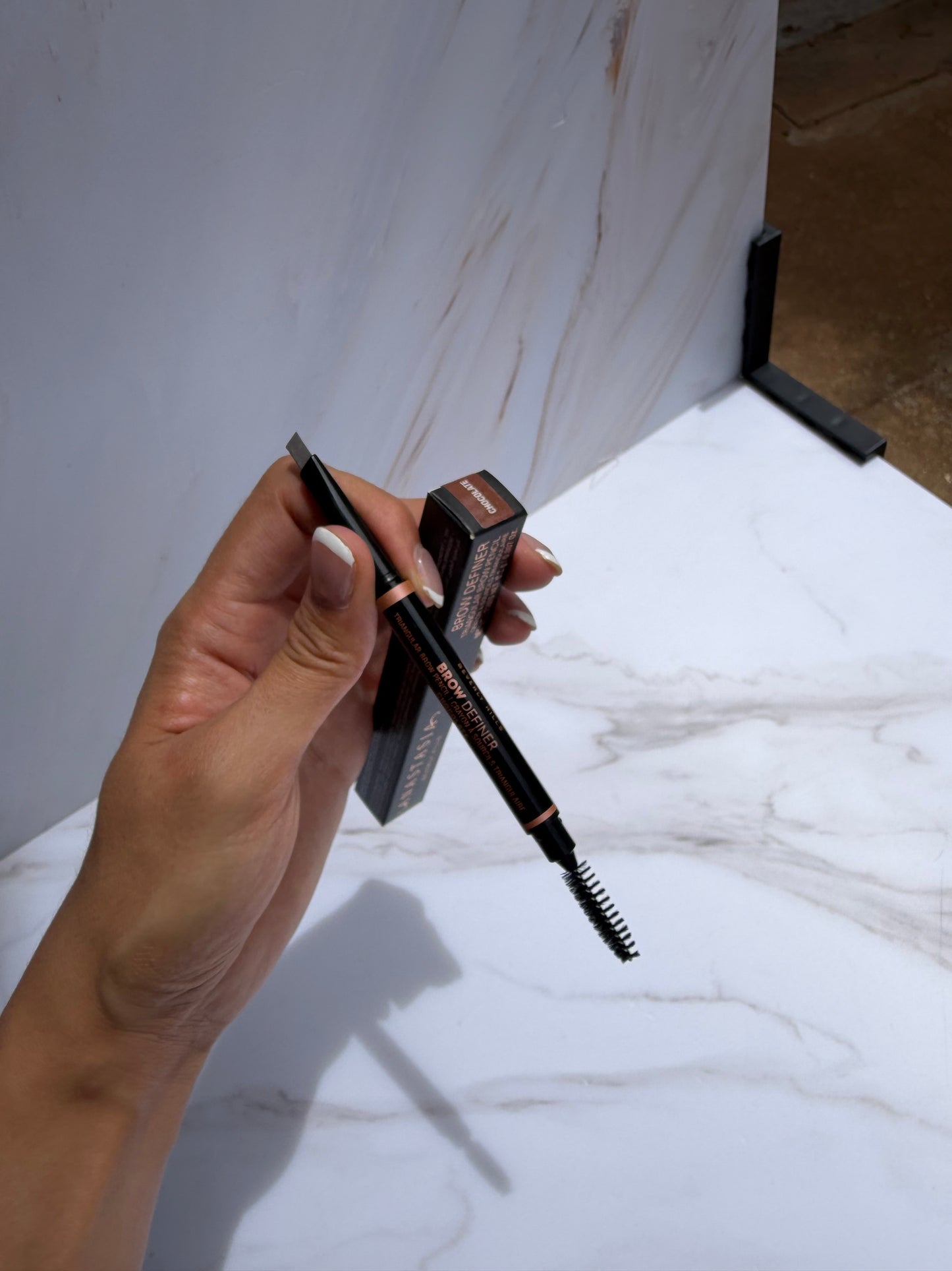 Anastasia Beverly Hills Brow Definer 3-in-1 Triangle Tip Easy Precision Eyebrow Pencil
