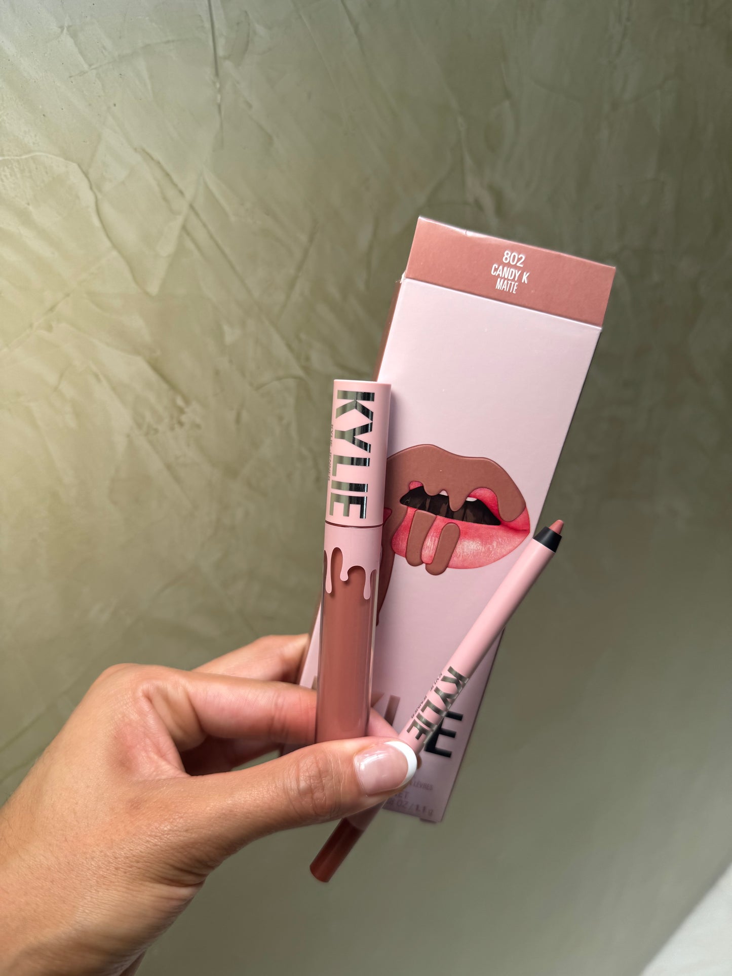 Matte Lip Kit Kylie Cosmetics