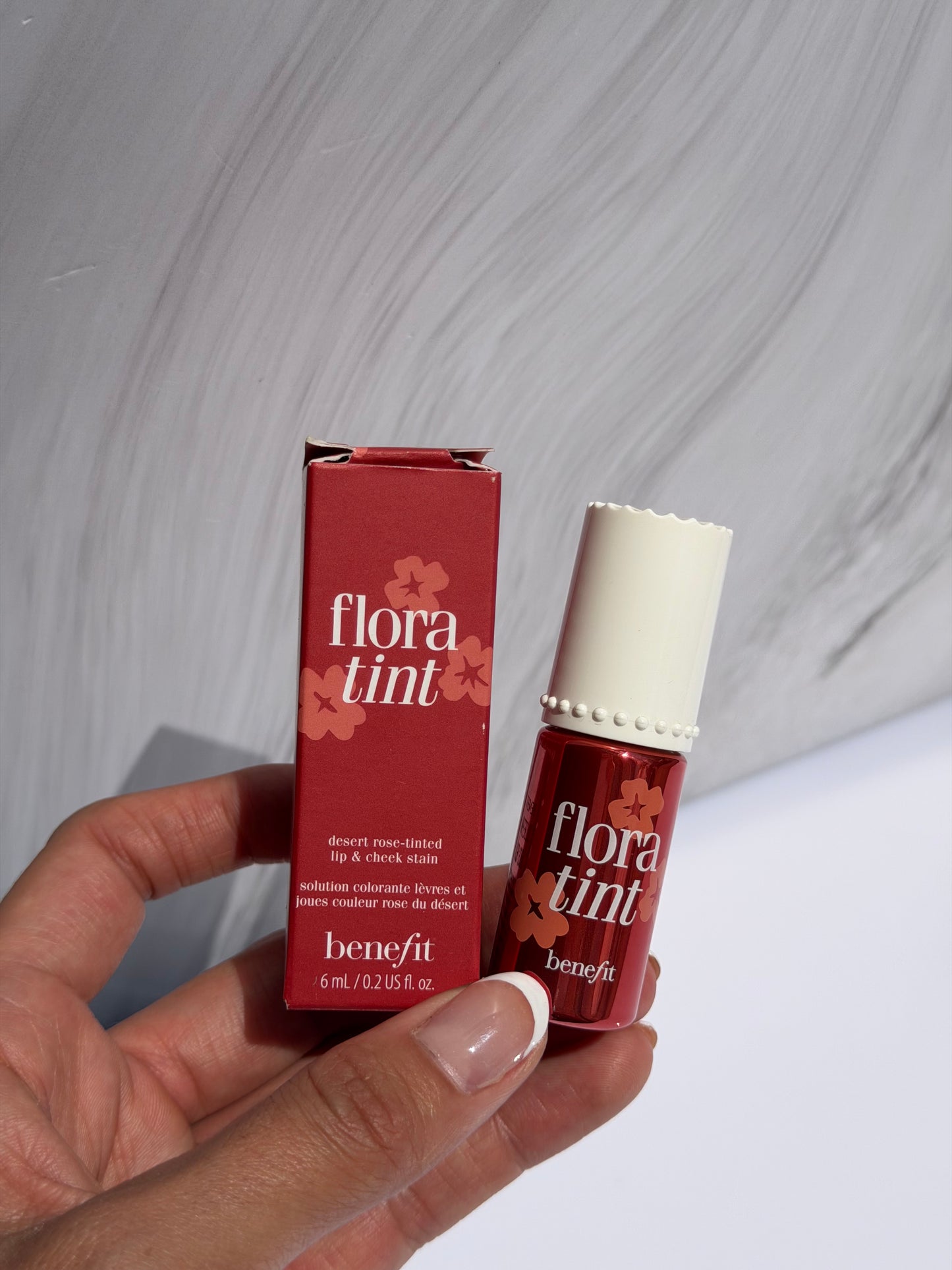 Benefit Cosmetics Benetint Liquid Lip + Cheek Blush Stain Tono- Flora tint