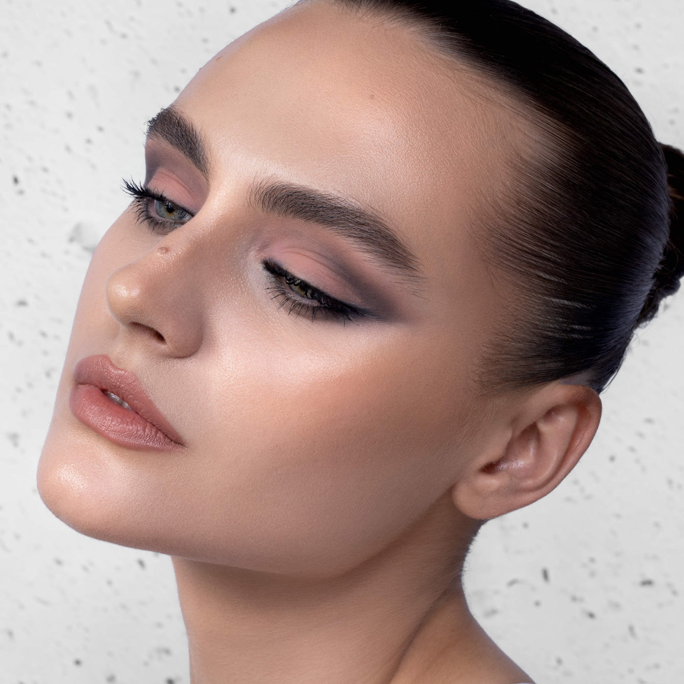 NATASHA DENONA Eye Sculpt Texture & Tone Eyeshadow Palette- SOFT