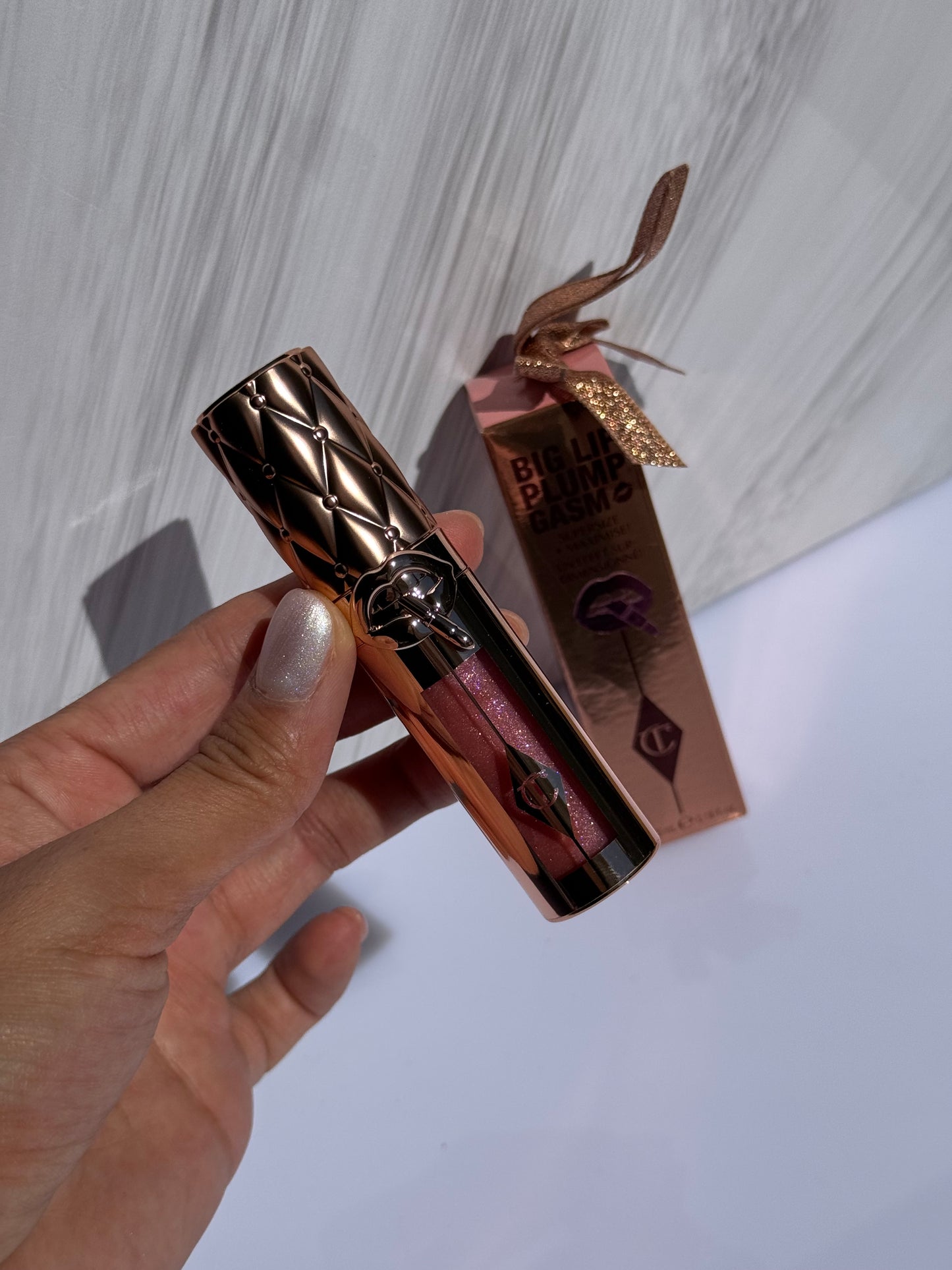 Charlotte Tilbury Big Lip Plumpgasm Plumping Lip Gloss- Strawberry Chocolate