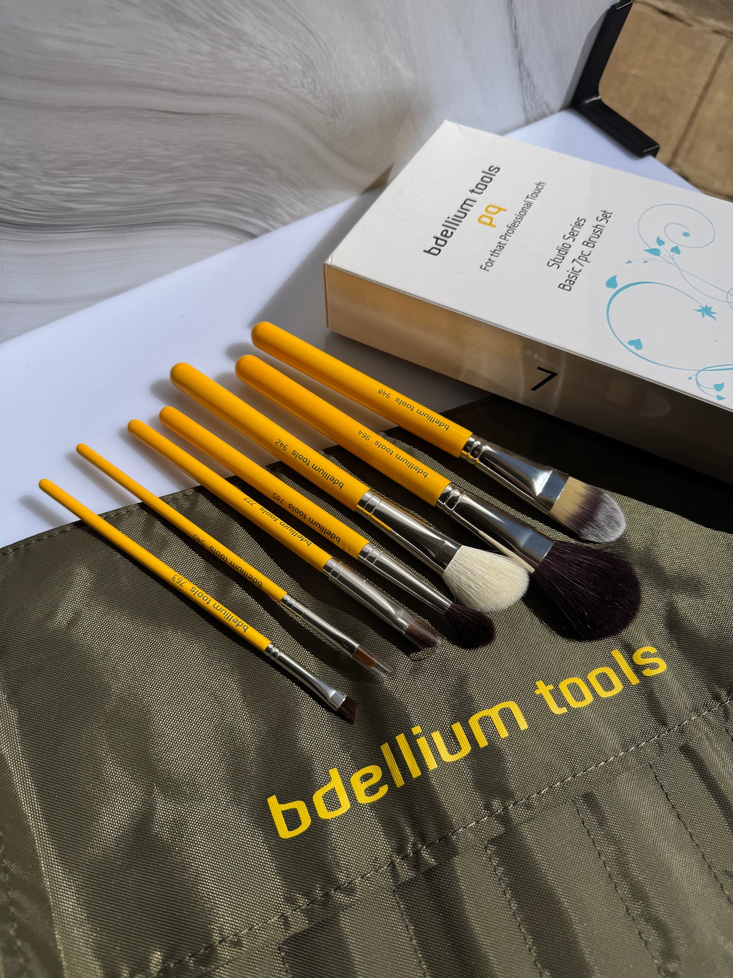 Studio Series Basic 7pc. Brush Set- bdellium tools
