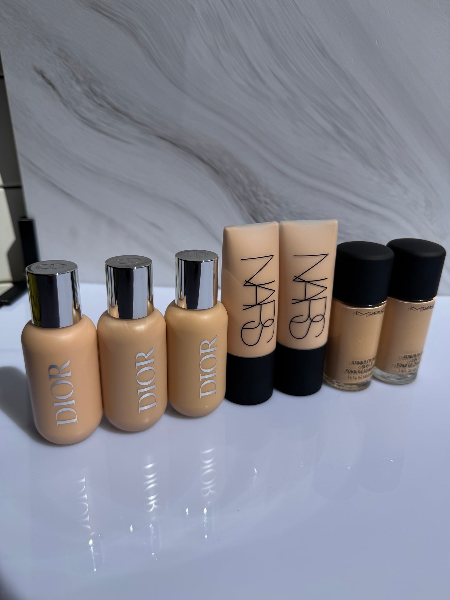 DIOR Backstage Face & Body Foundation TONO- 2N