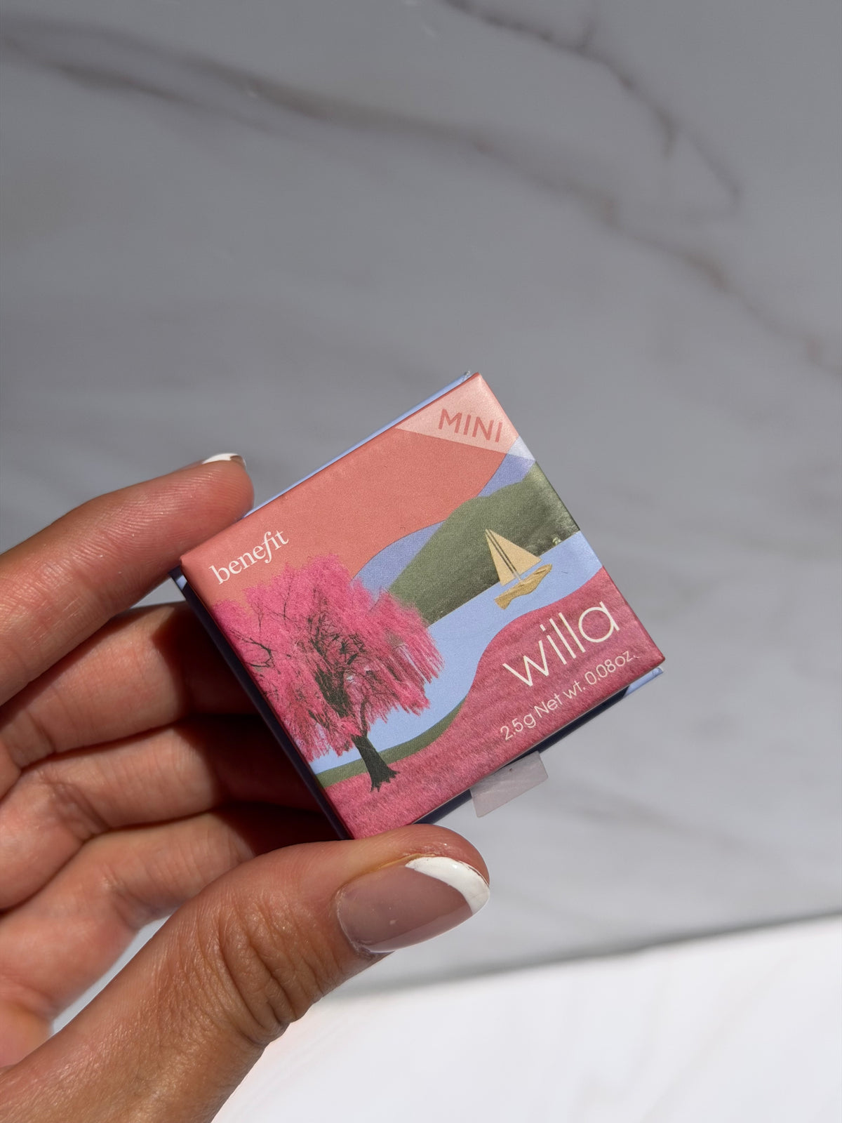 Benefit Cosmetics 
Mini Silky-Soft Powder Blush