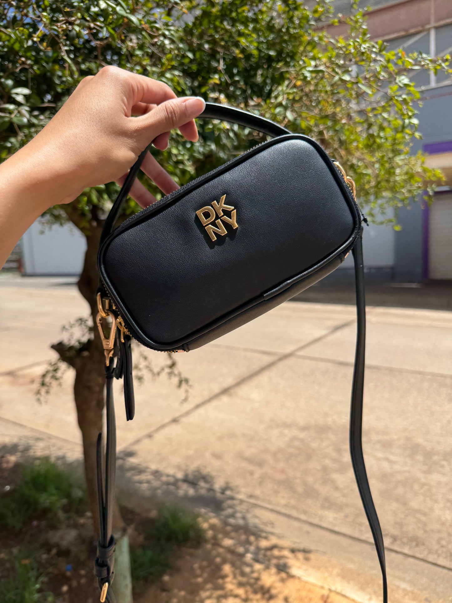 Crossbody DKNY Negra