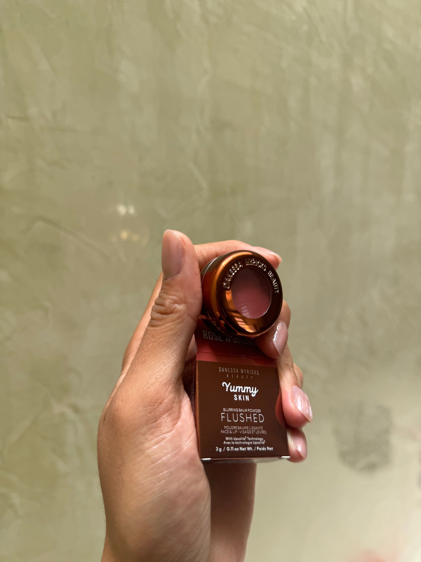 Mini Danessa Myricks Beauty Yummy Skin Blurring Balm Powder Flushed - Matte Color for Cheek & Lipi Tono- ROSÉ N BRUNCH