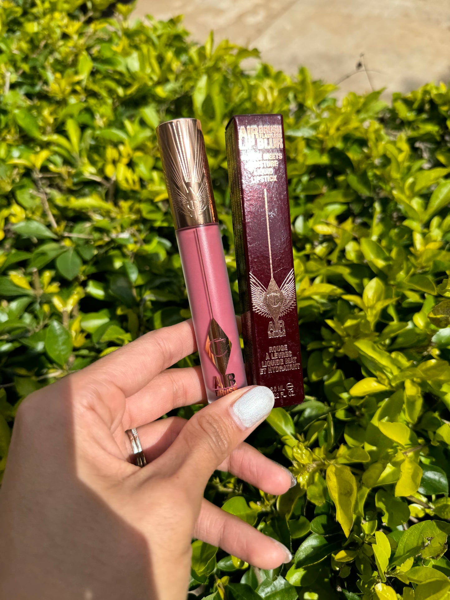 Airbrush Flawless Matte Lip Blur Liquid Lipstick- Charlotte Tilbury ROSE BLUR