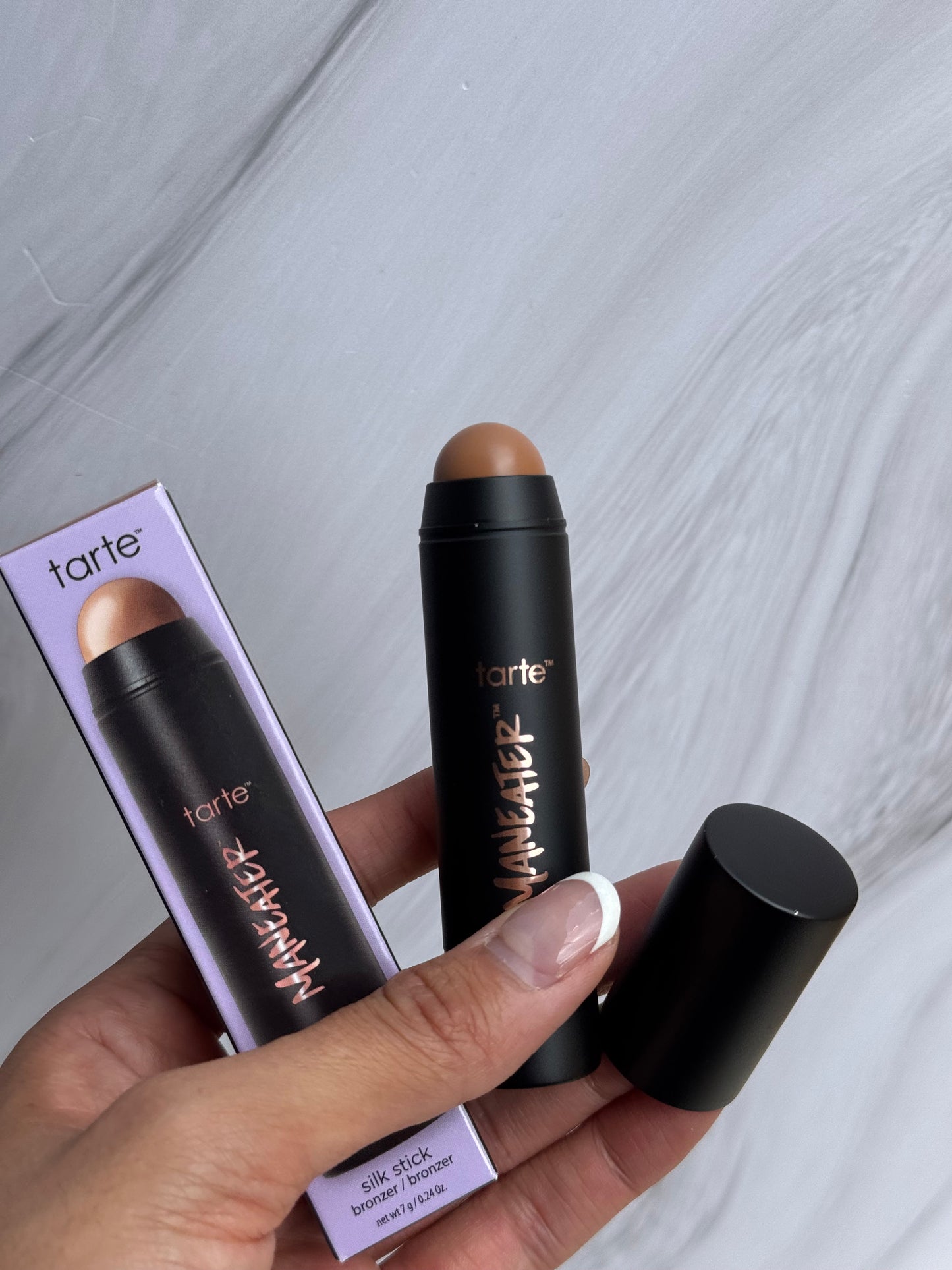 Maneater™ silk stick bronzer TARTE Tono- SUNDOWN