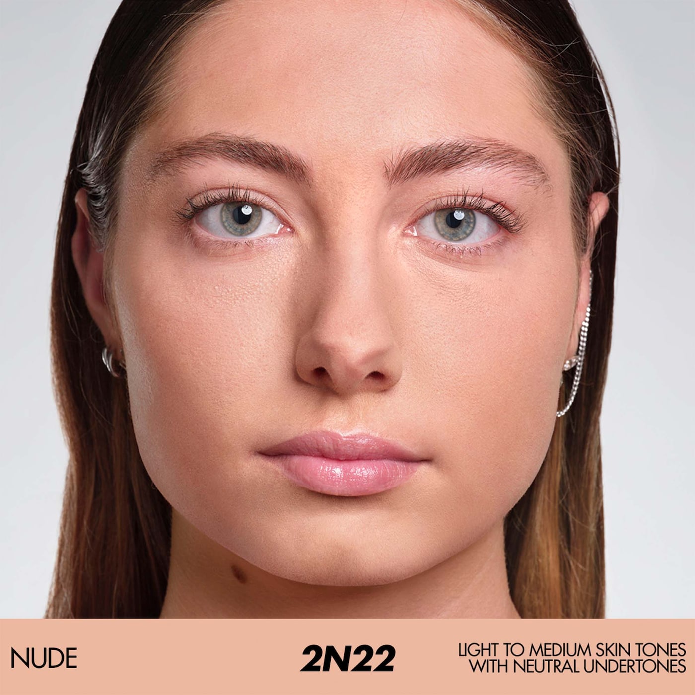 MAKE UP FOR EVER HD Skin Matte Velvet Blurring Powder Foundation