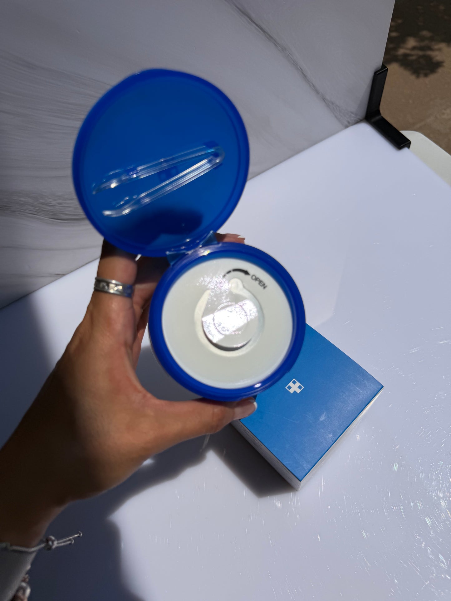 medicube-Zero Pore Pad