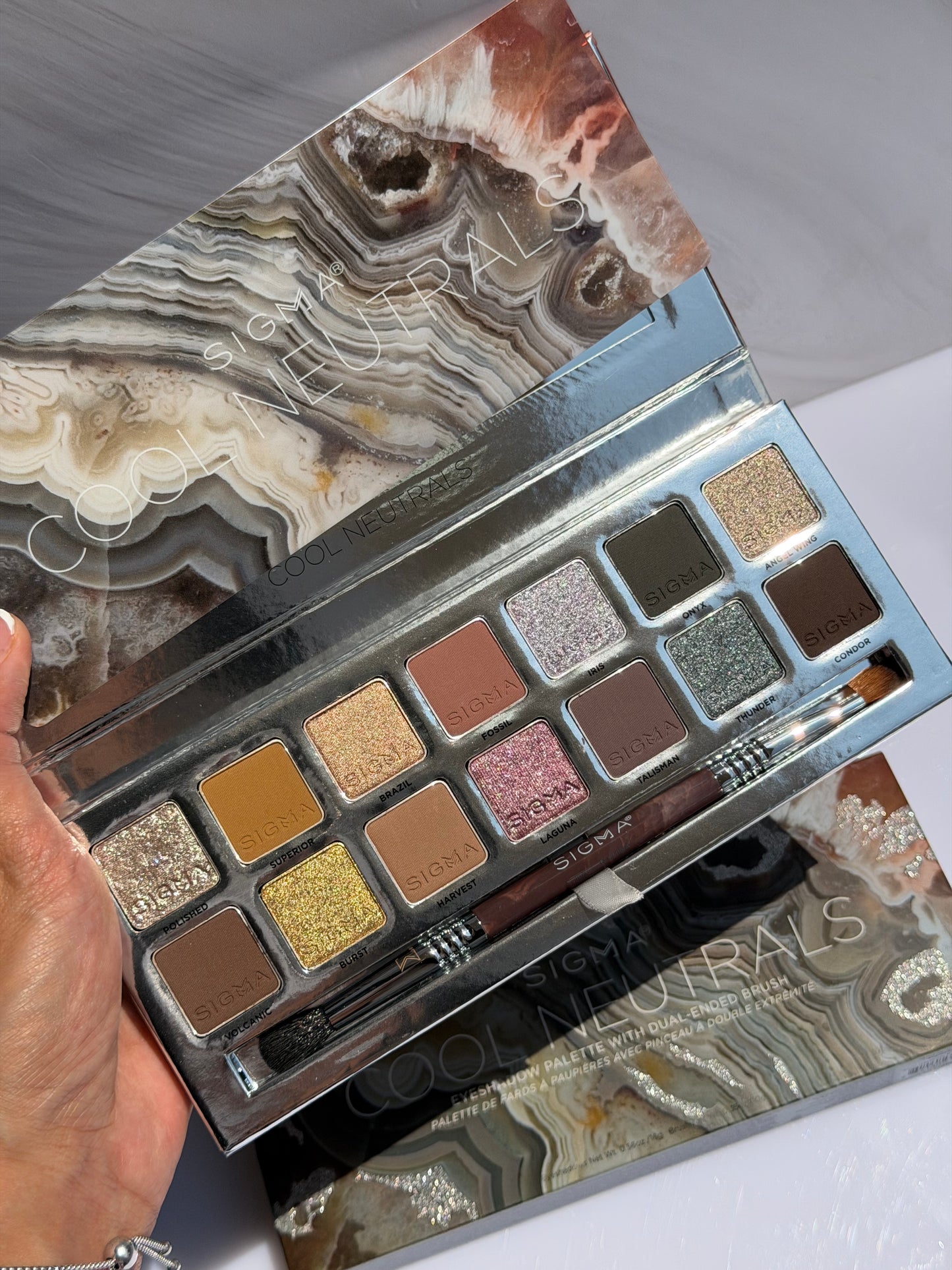 Sigma Beauty-Cool Neutrals Eyeshadow Palette