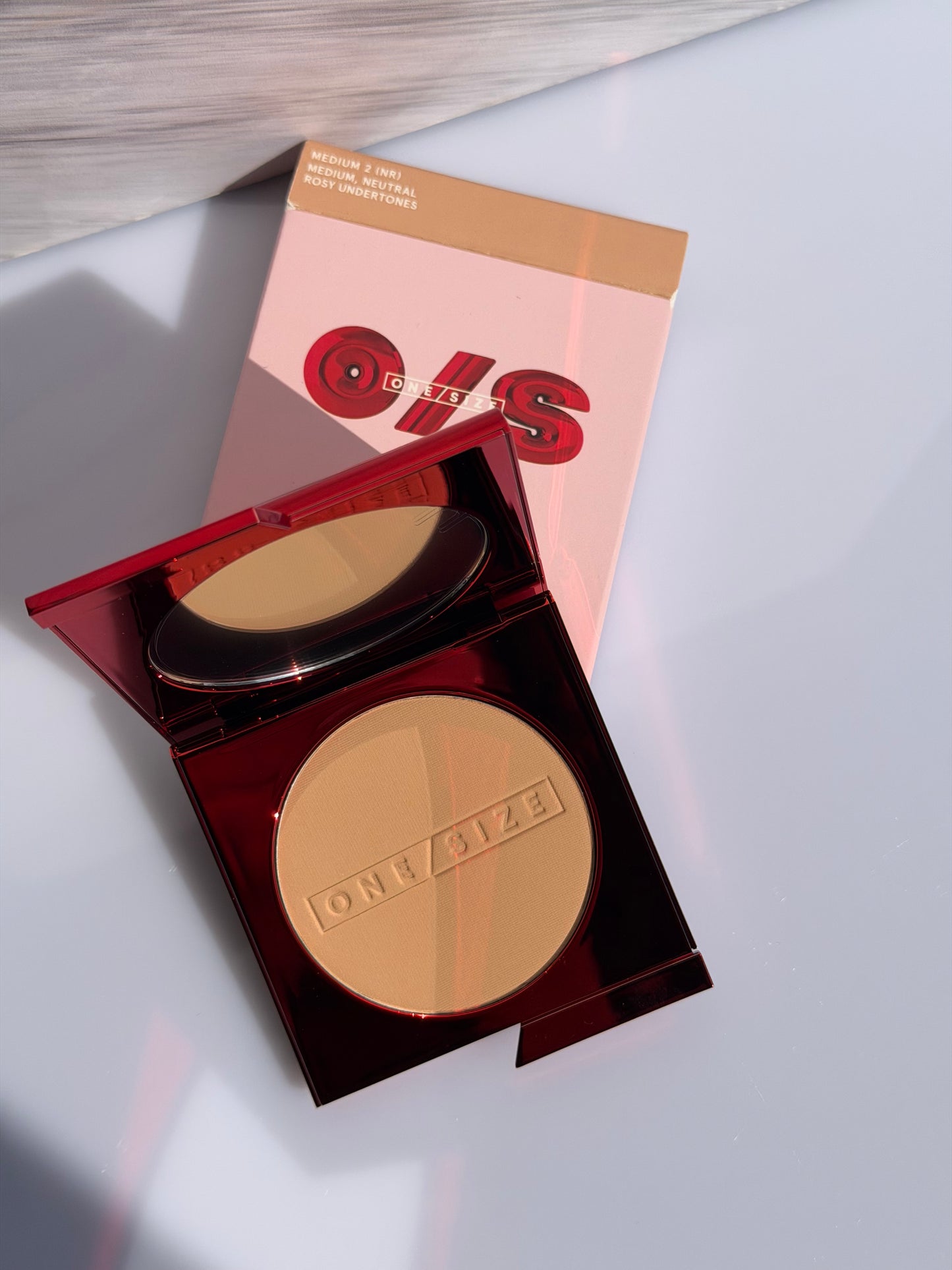 ONE/SIZE by Patrick Starrr Turn Up The Base Versatile Powder Foundation Tono- MÉDIUM 2 NR