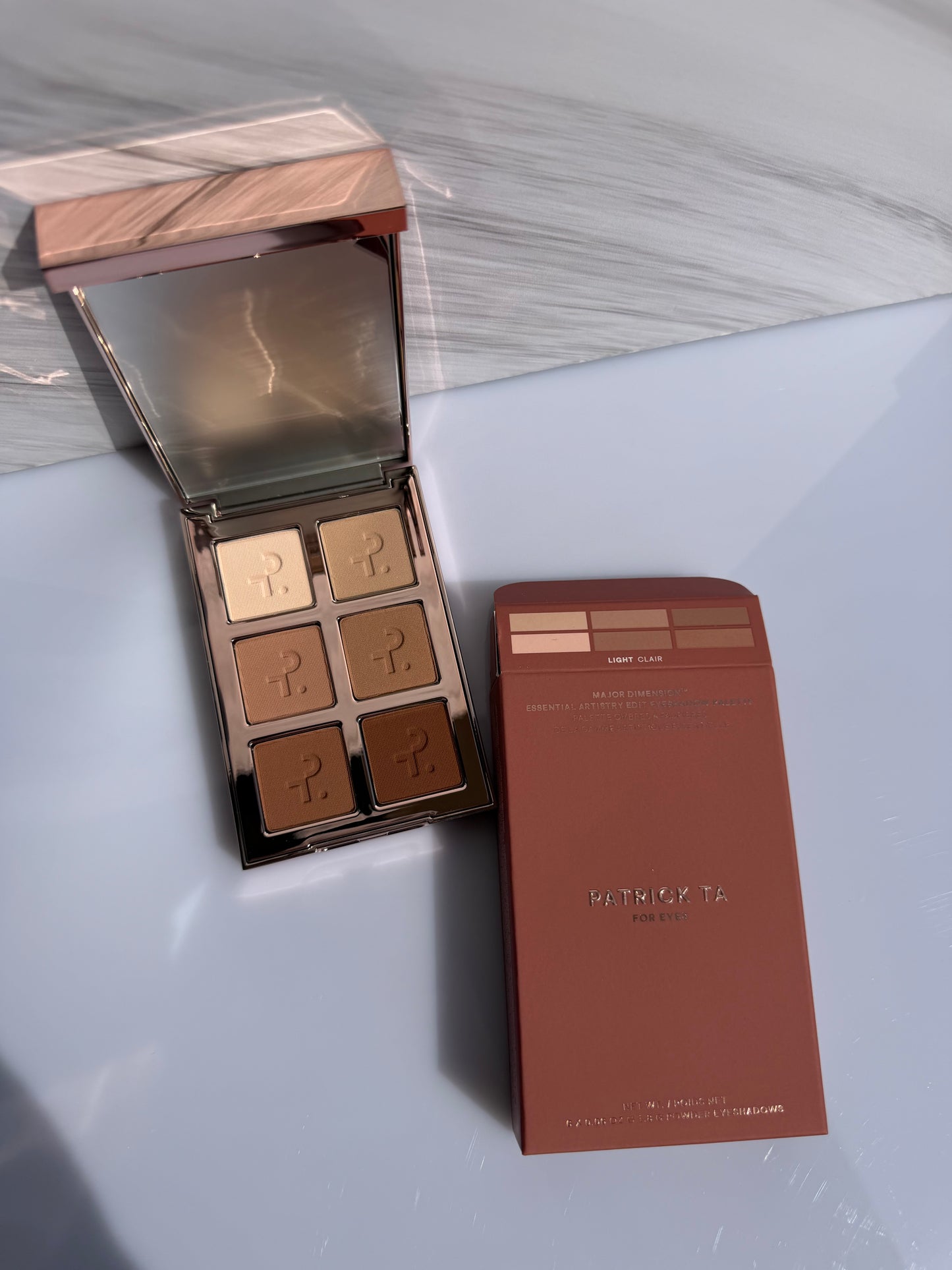 PATRICK TA Major Dimension Essential Artistry Edit Eyeshadow Palette- LIGHT CLAIR