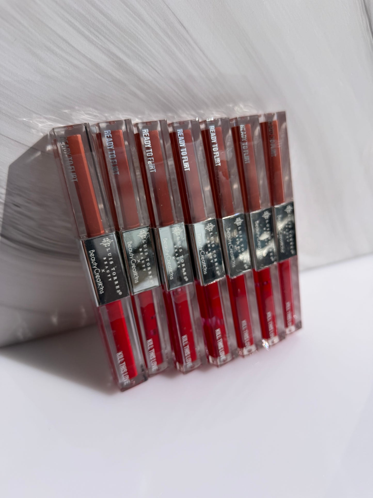 Labial Doble Liquido Matte Larga Duración LUIS TORRES X Beauty Creations