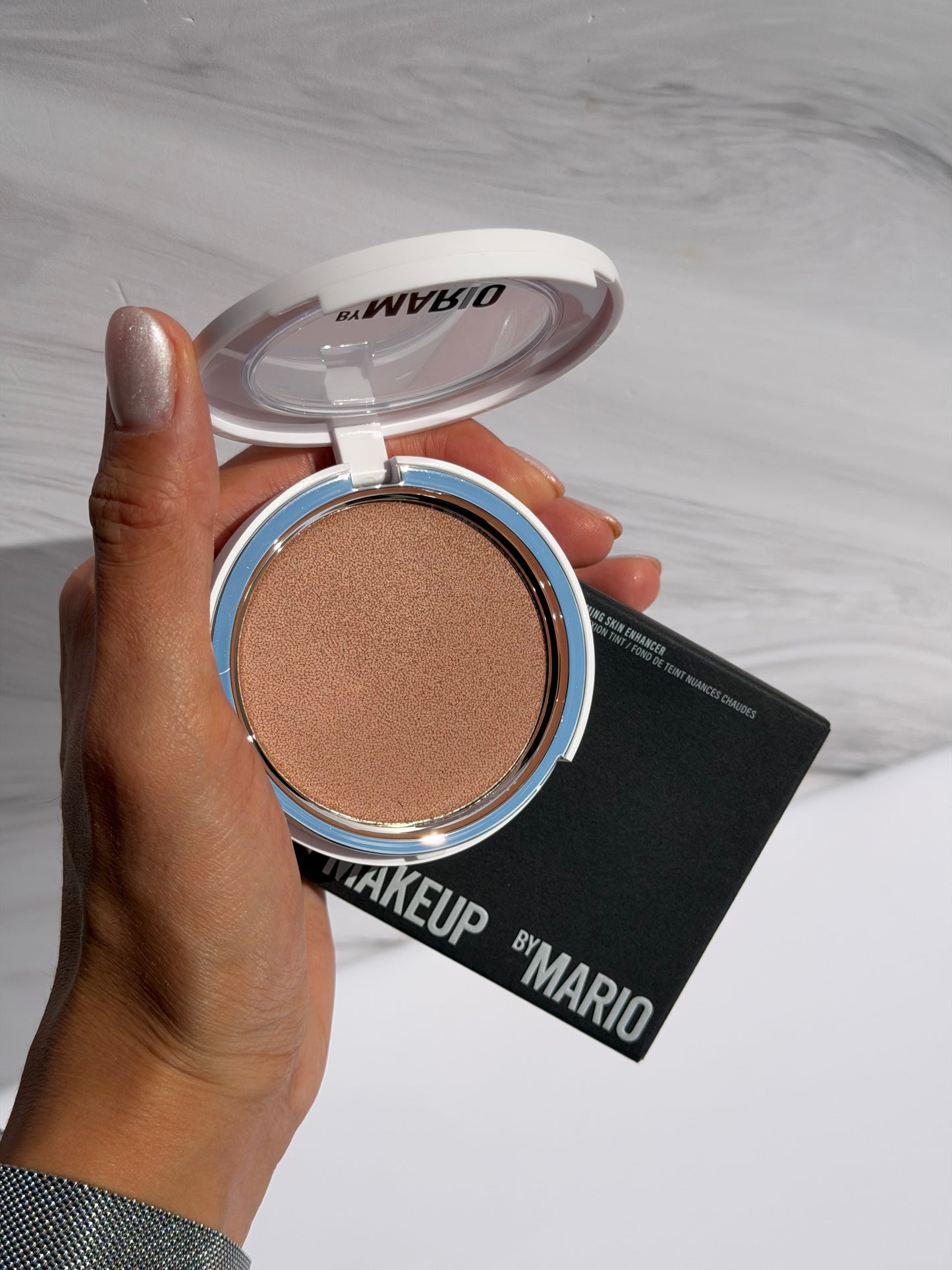 MAKEUP BY MARIO SoftSculpt Transforming Skin Enhancer- TONO- LIGHT MEDIUM