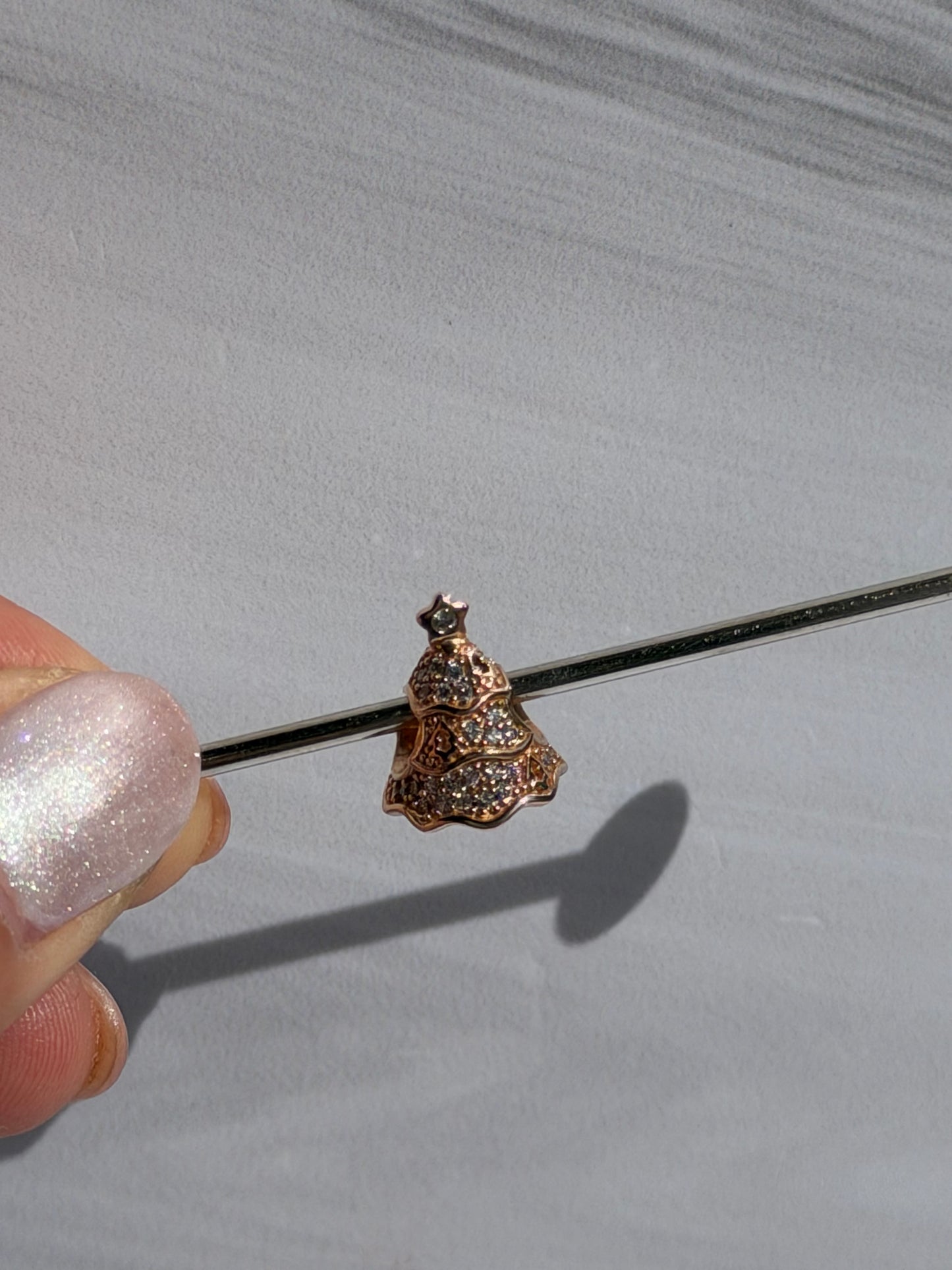 Charm árbol de navidad en oro rosa PANDORA ESPAÑA